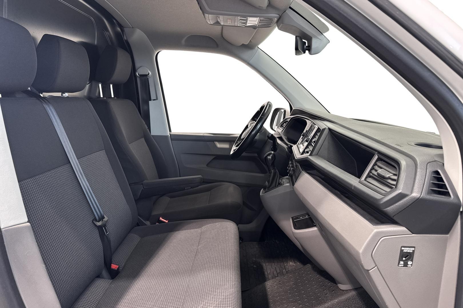 VOLKSWAGEN TRANSPORTER 2020