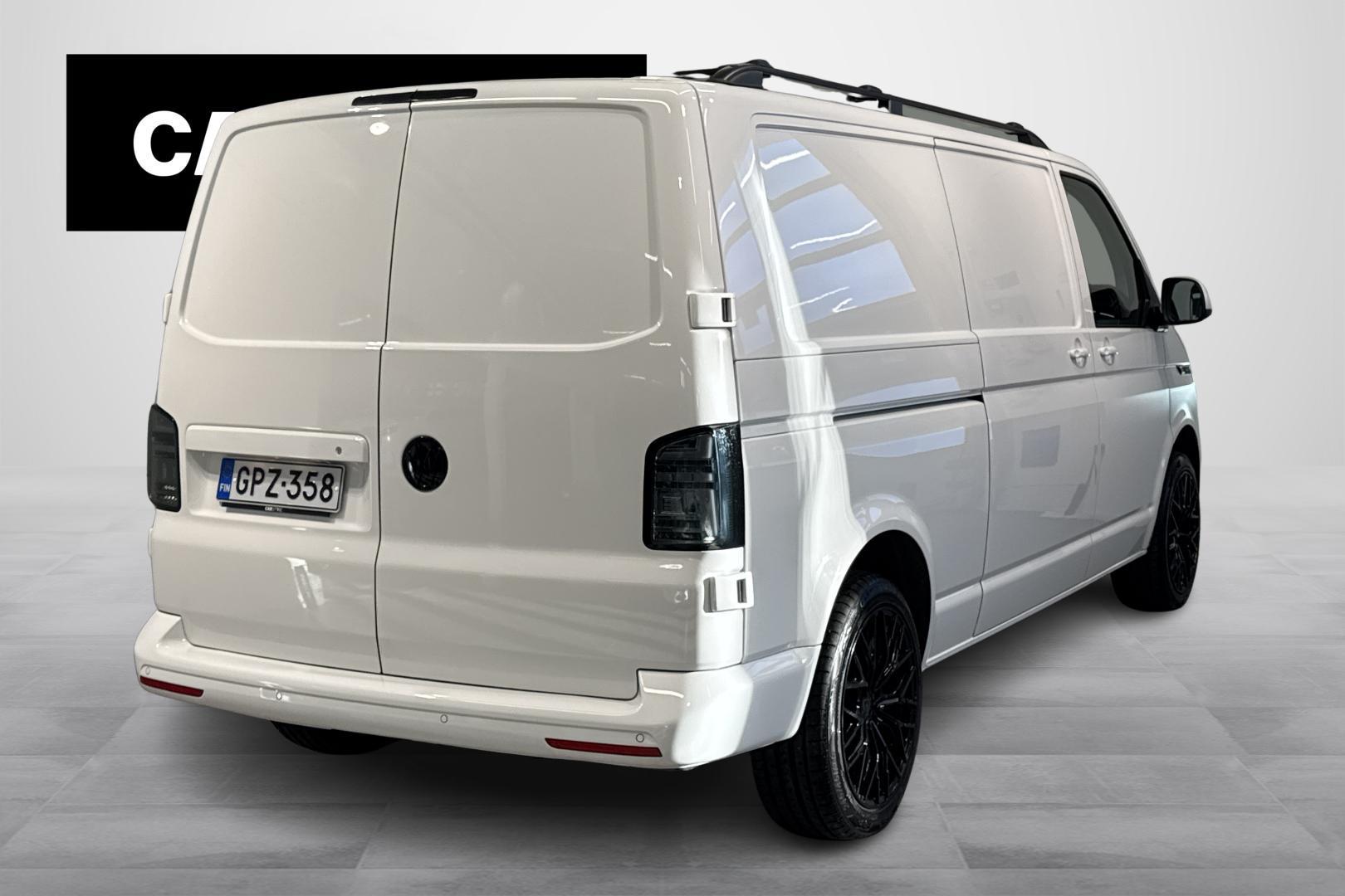 VOLKSWAGEN TRANSPORTER 2020