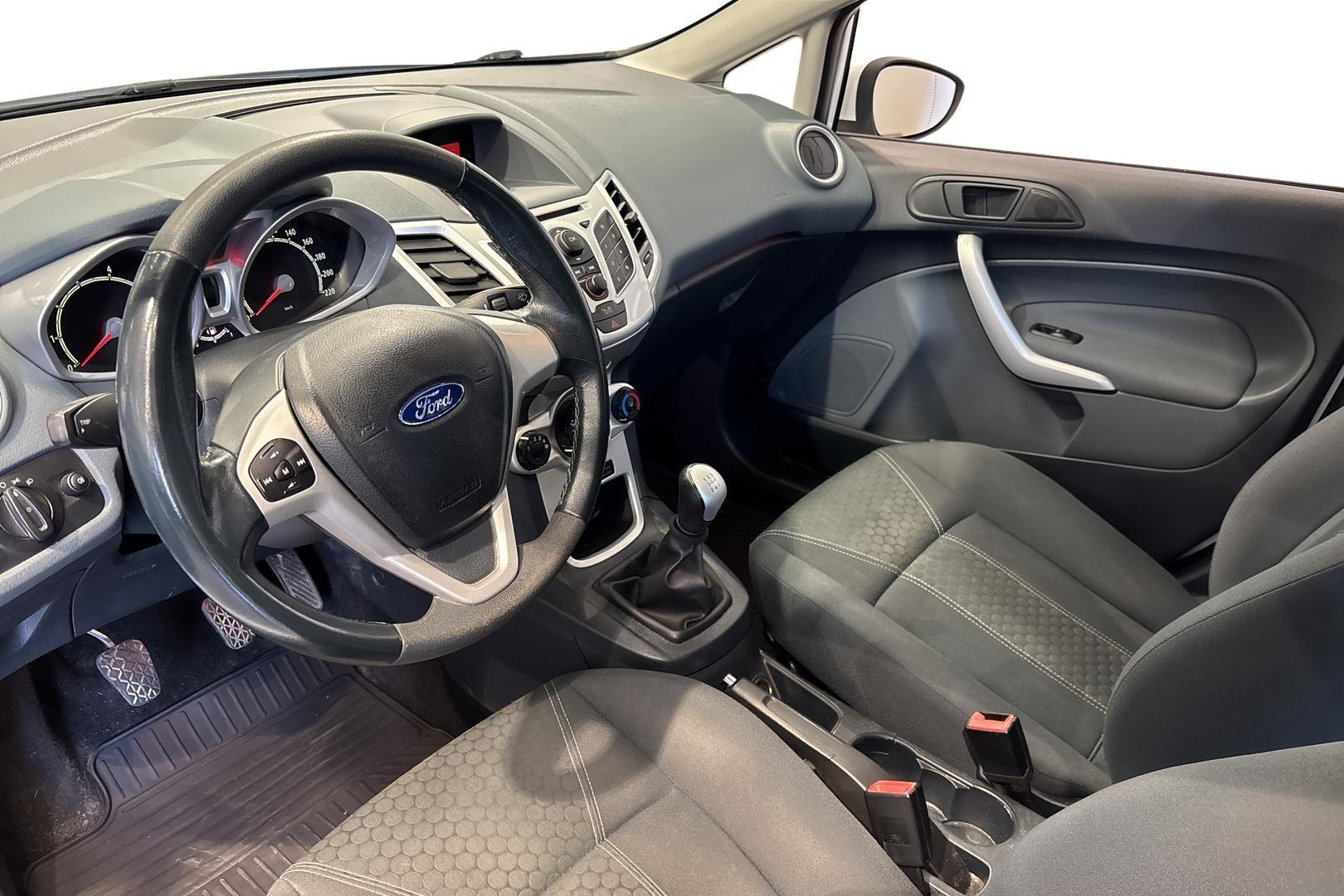 Ford Fiesta 2010
