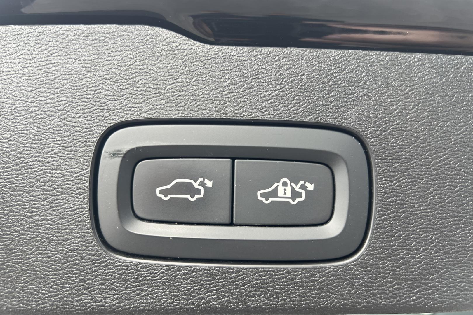 Volvo V60 2022