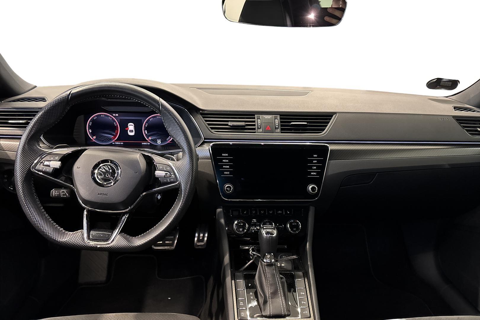 Skoda Superb 2024