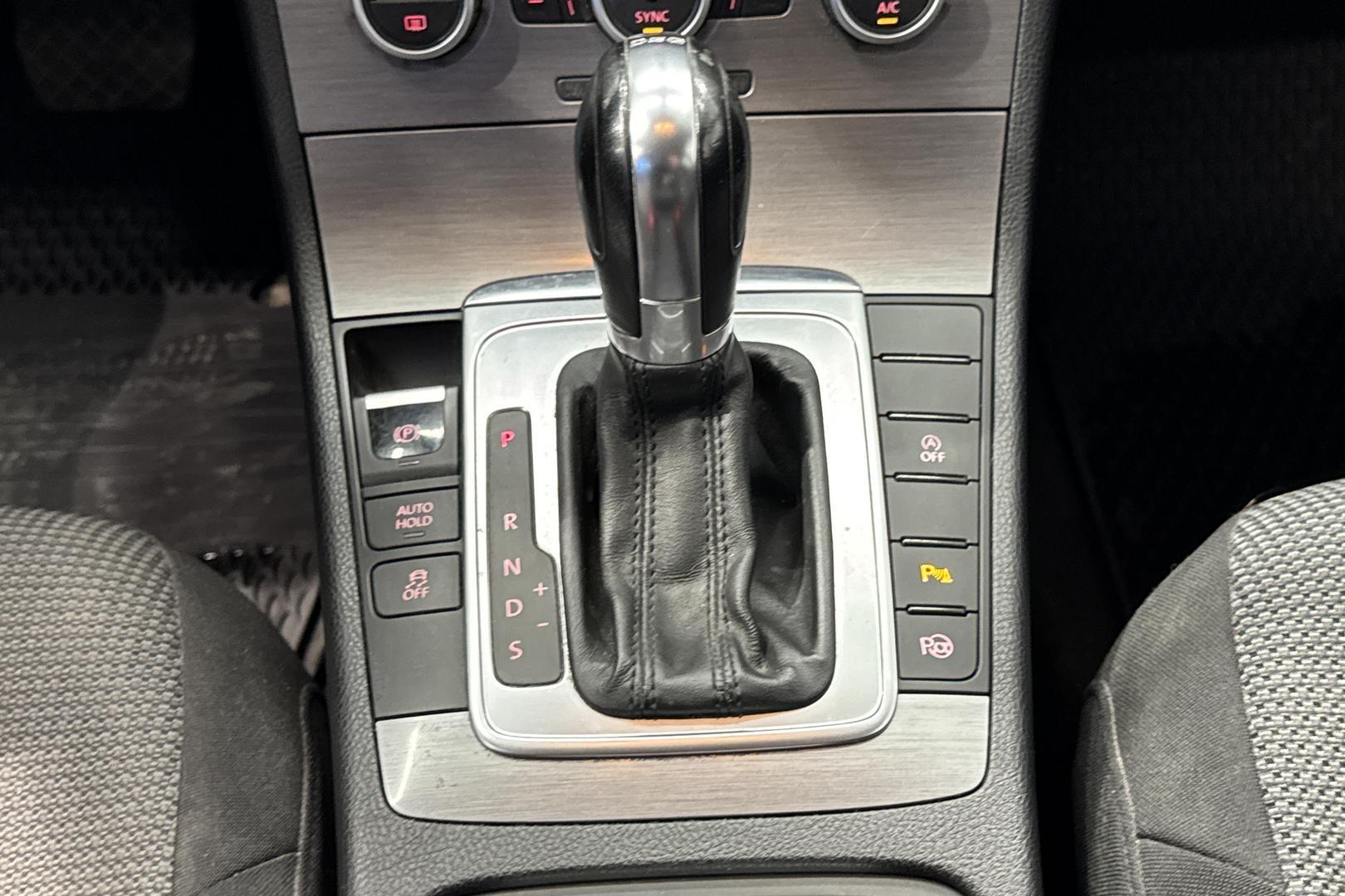 Volkswagen Passat 2012