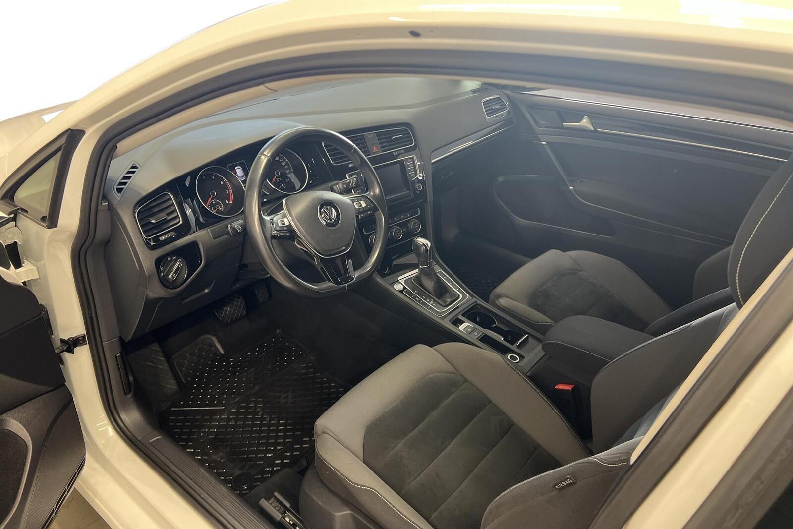 Volkswagen Golf 2012