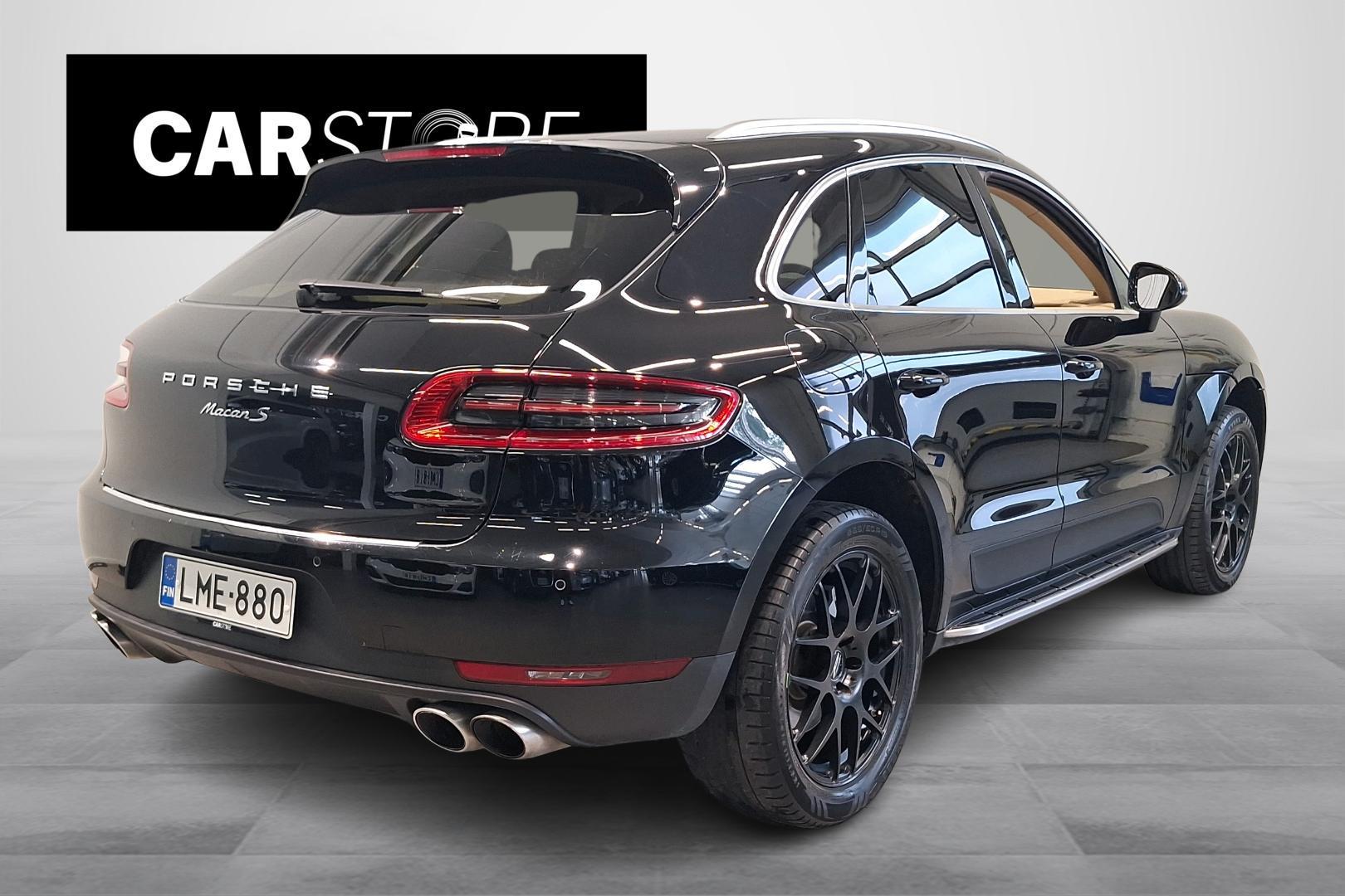 PORSCHE Macan 2014