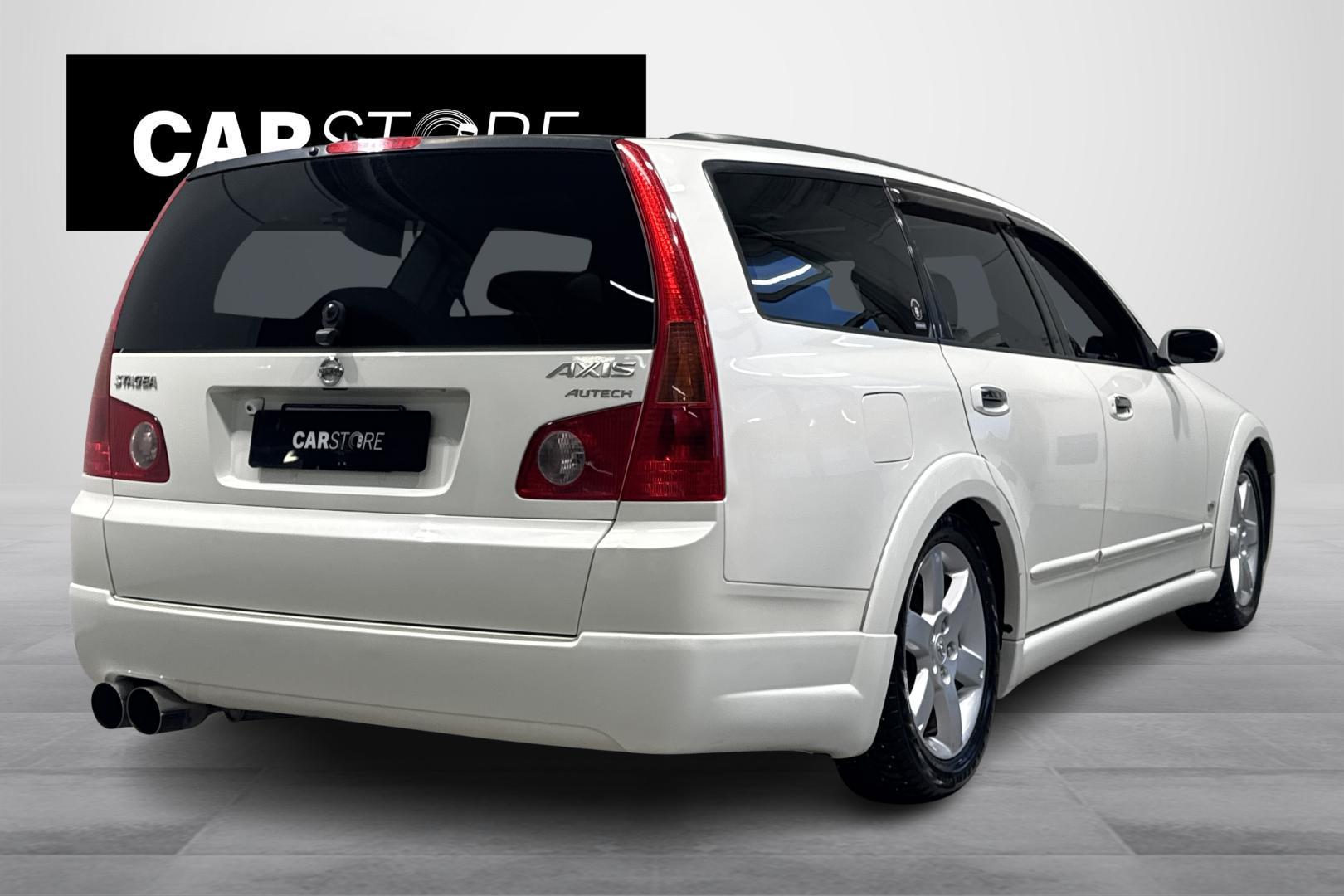 NISSAN Stagea 2005