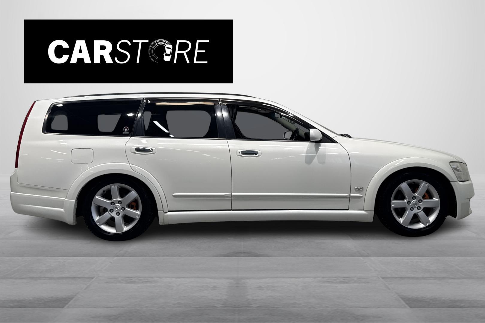 NISSAN Stagea 2005