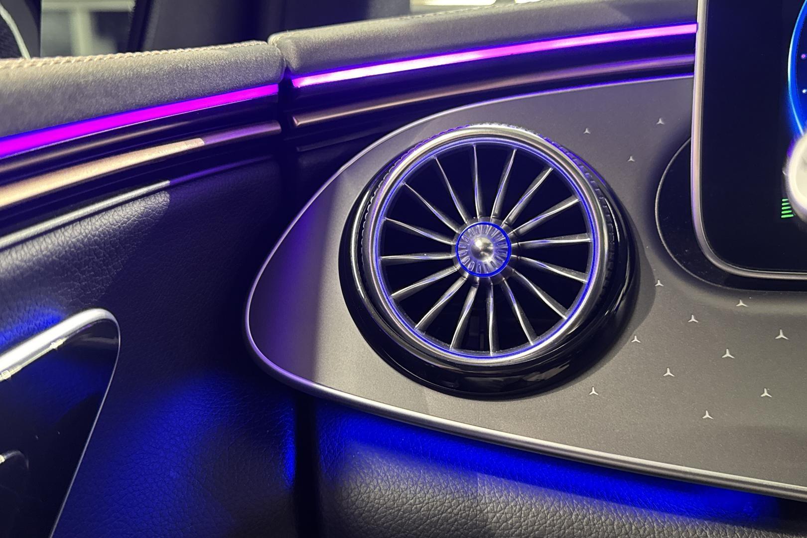 Mercedes-Benz EQE SUV 2023