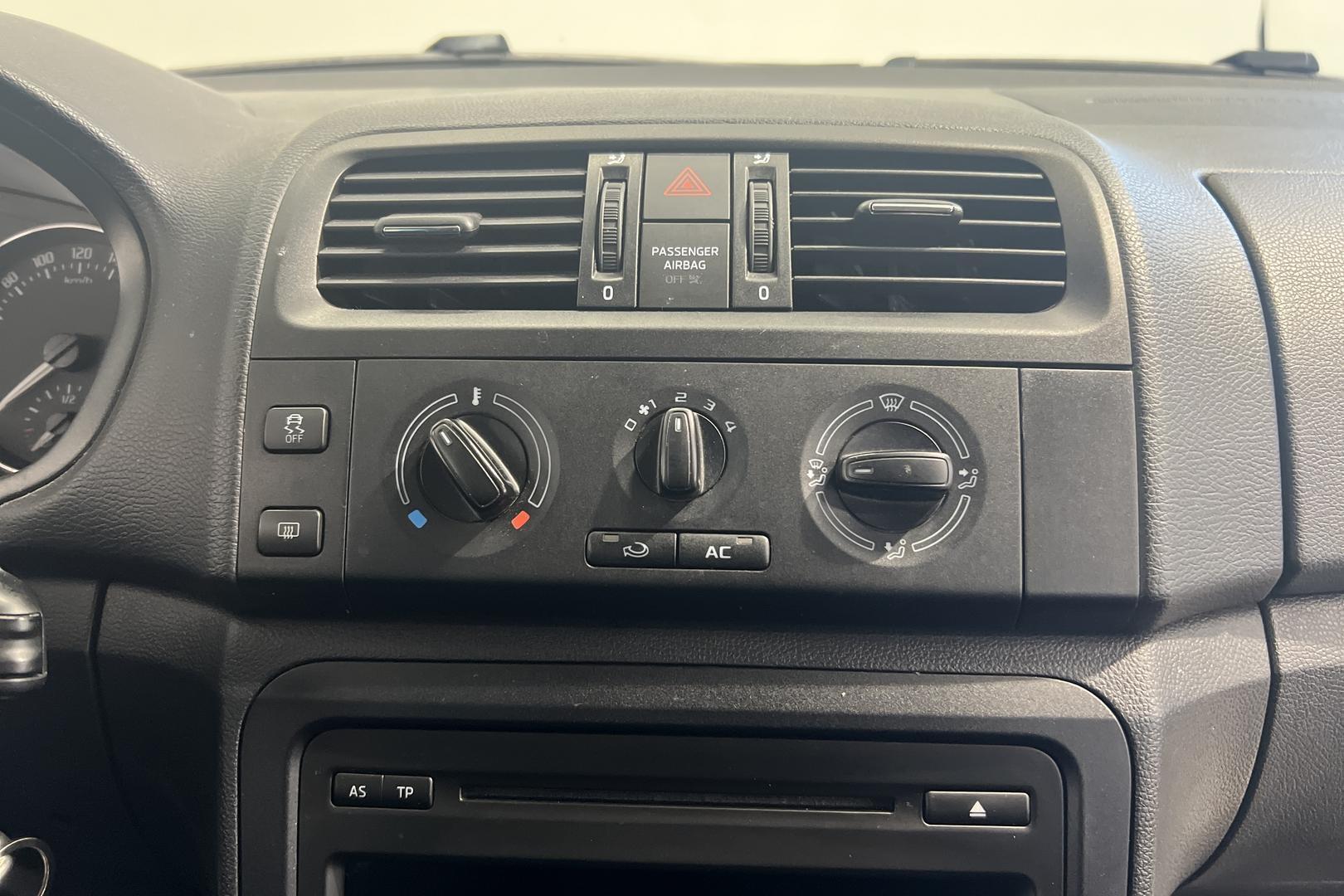 SKODA FABIA 2014