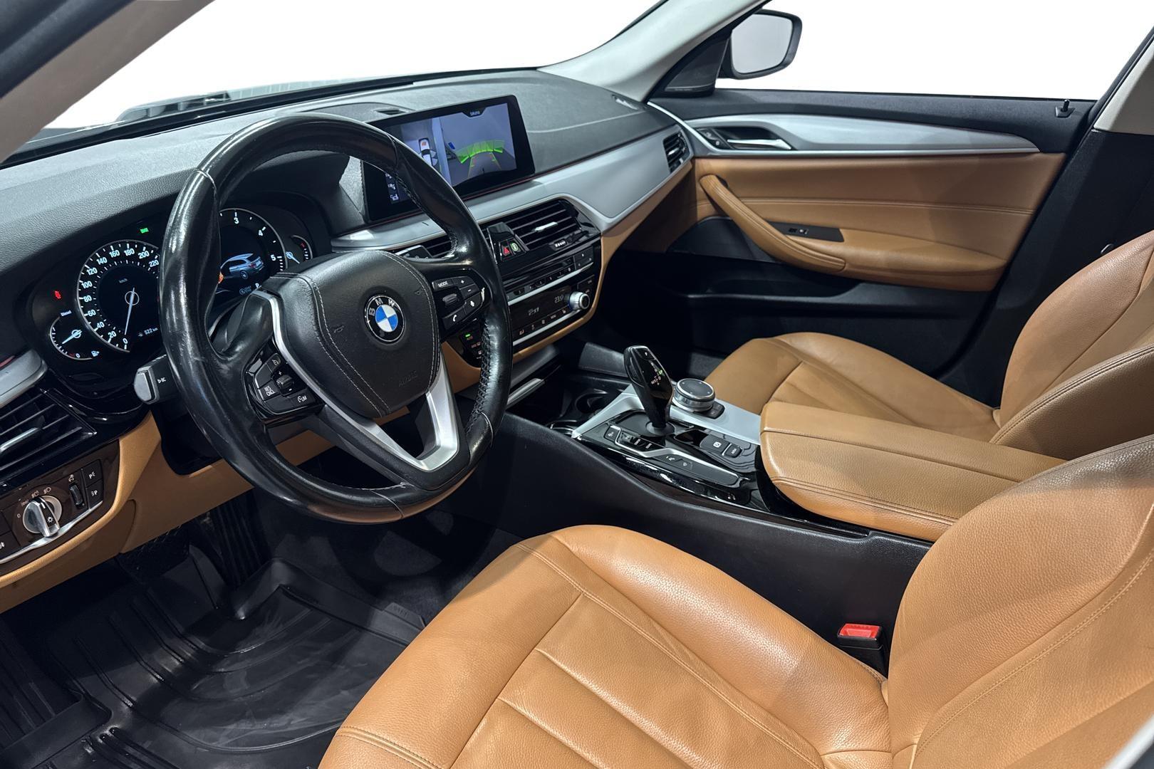BMW 518 2019
