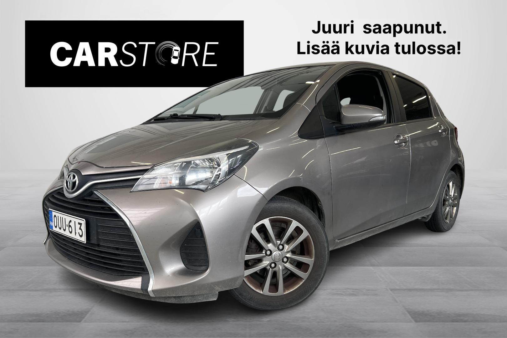 TOYOTA YARIS 2015