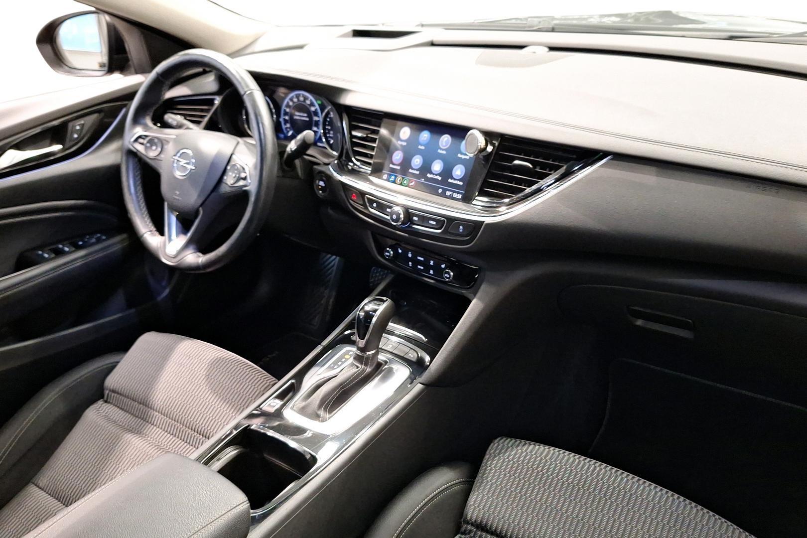 Opel Insignia 14