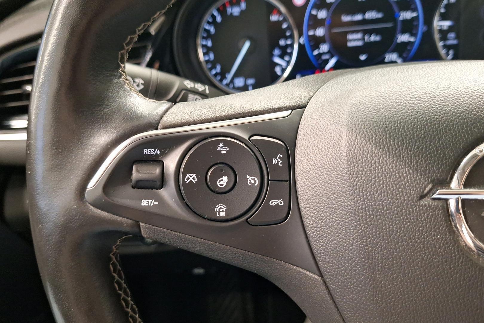 Opel Insignia 16