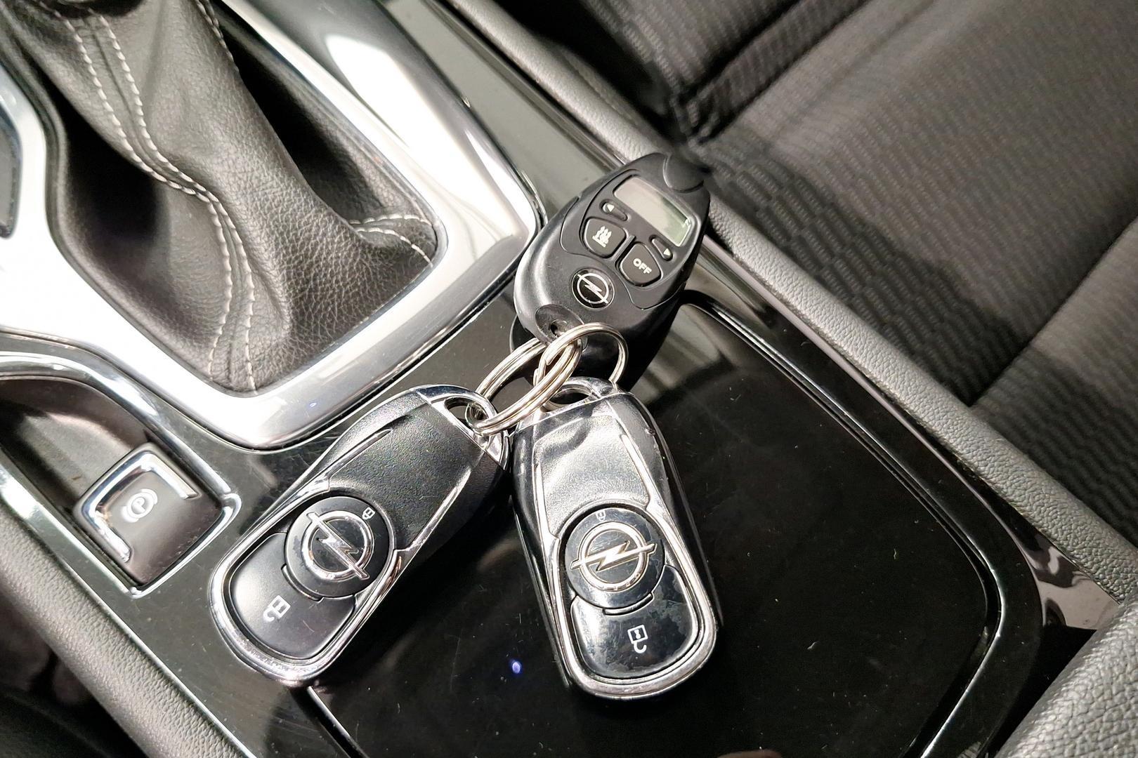 Opel Insignia 23