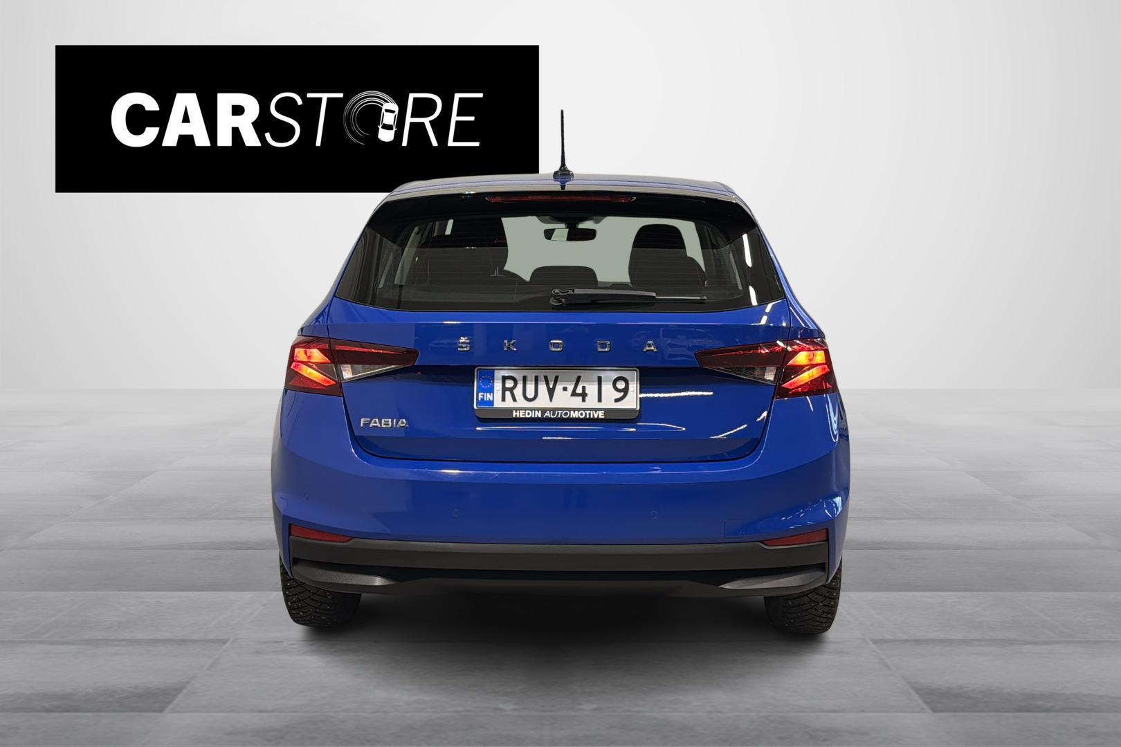 SKODA FABIA 2023