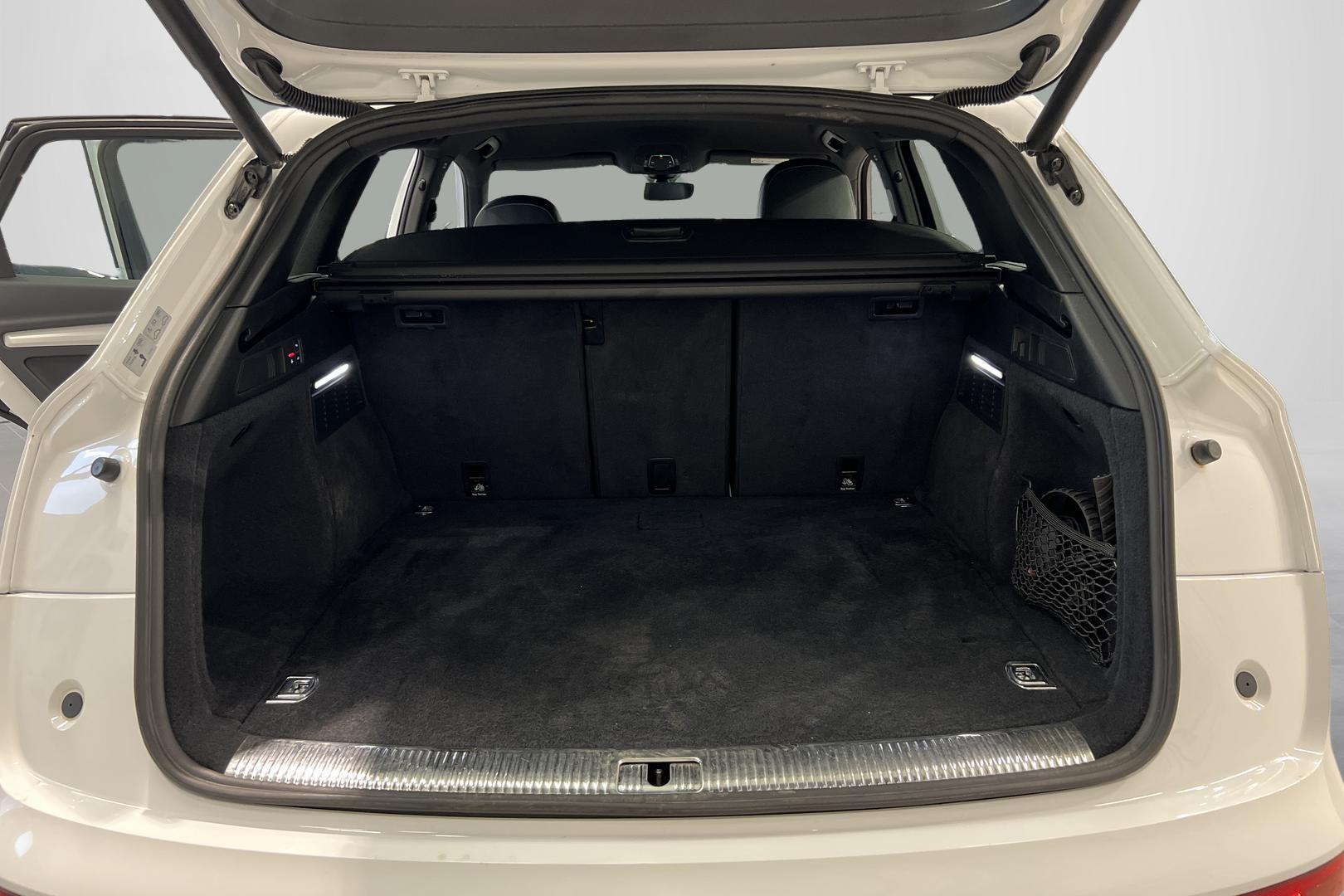 AUDI Q5 2020