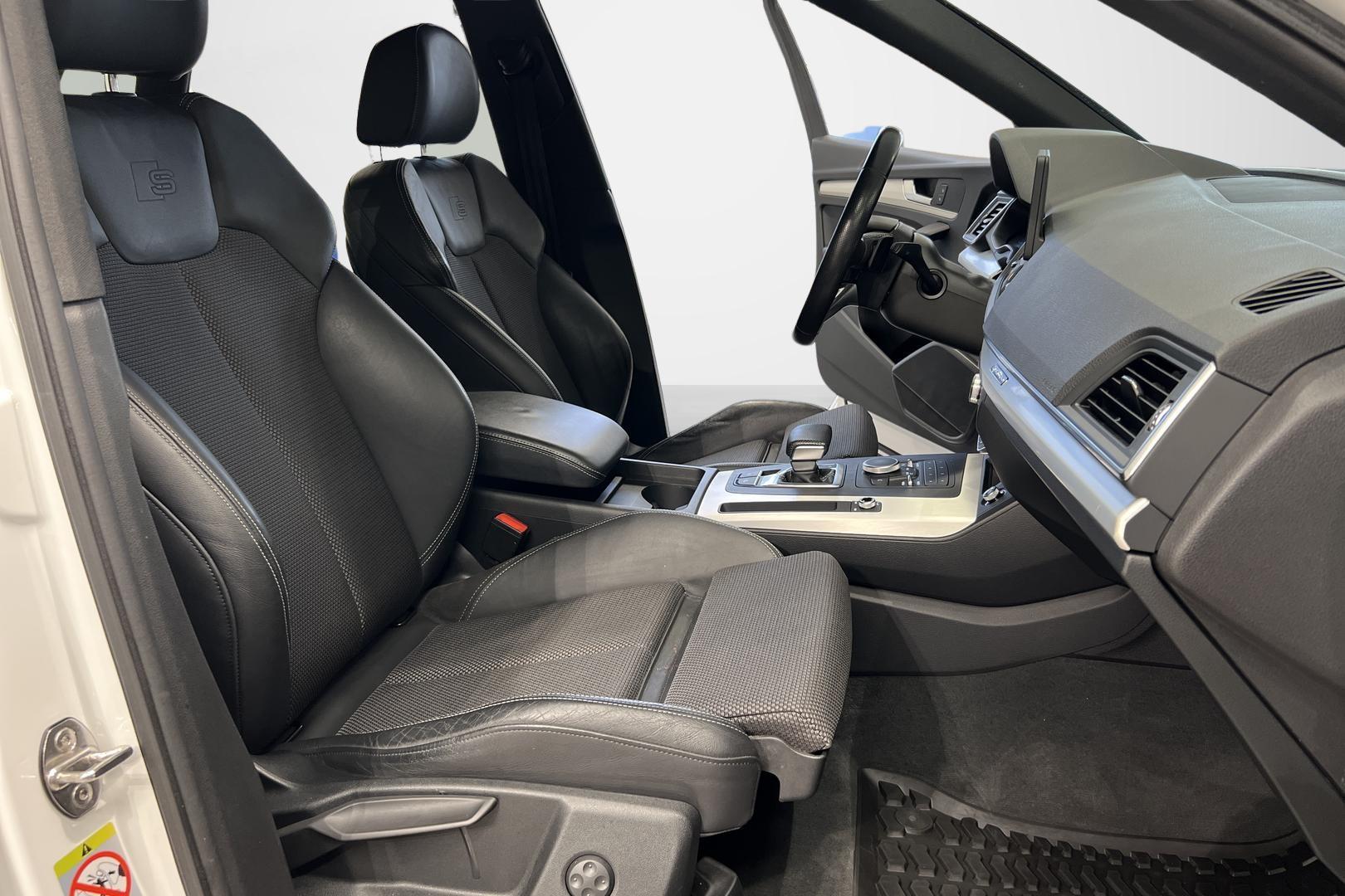 AUDI Q5 2020