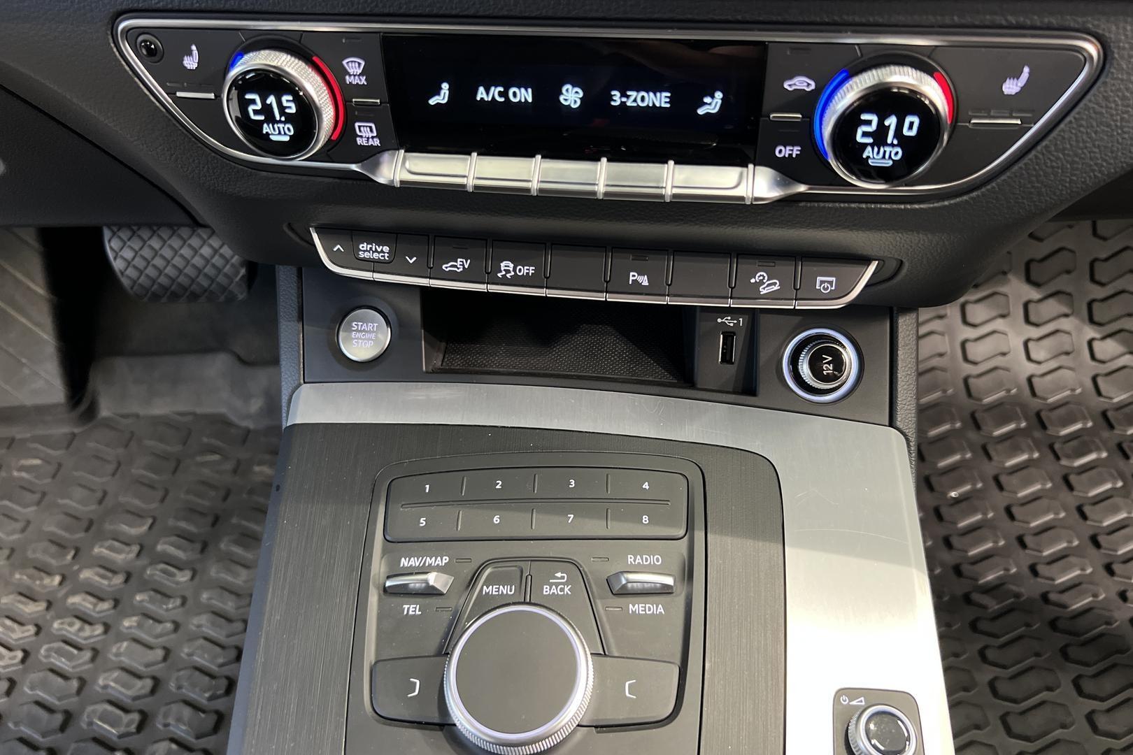 AUDI Q5 2020