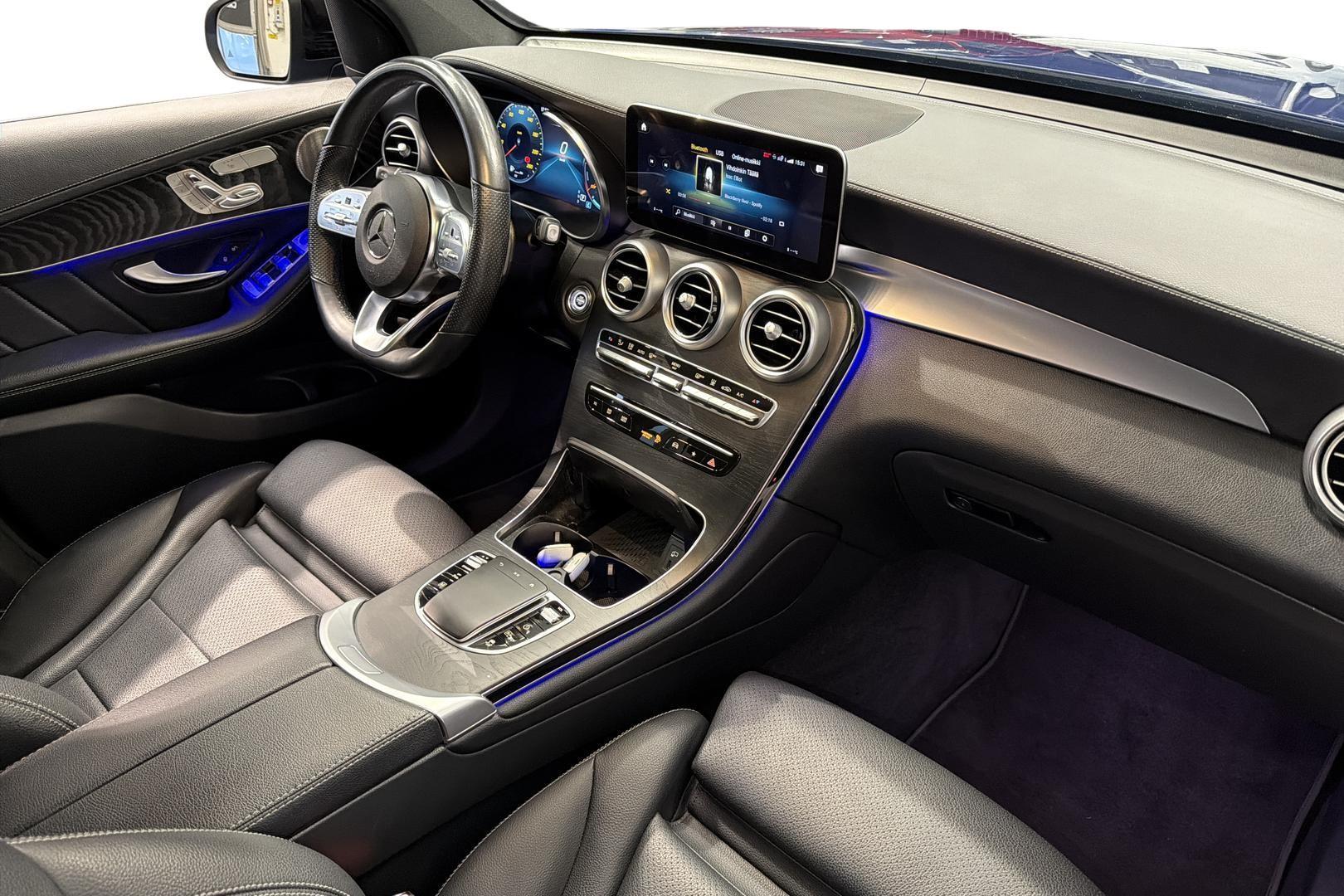 Mercedes-Benz GLC 2021