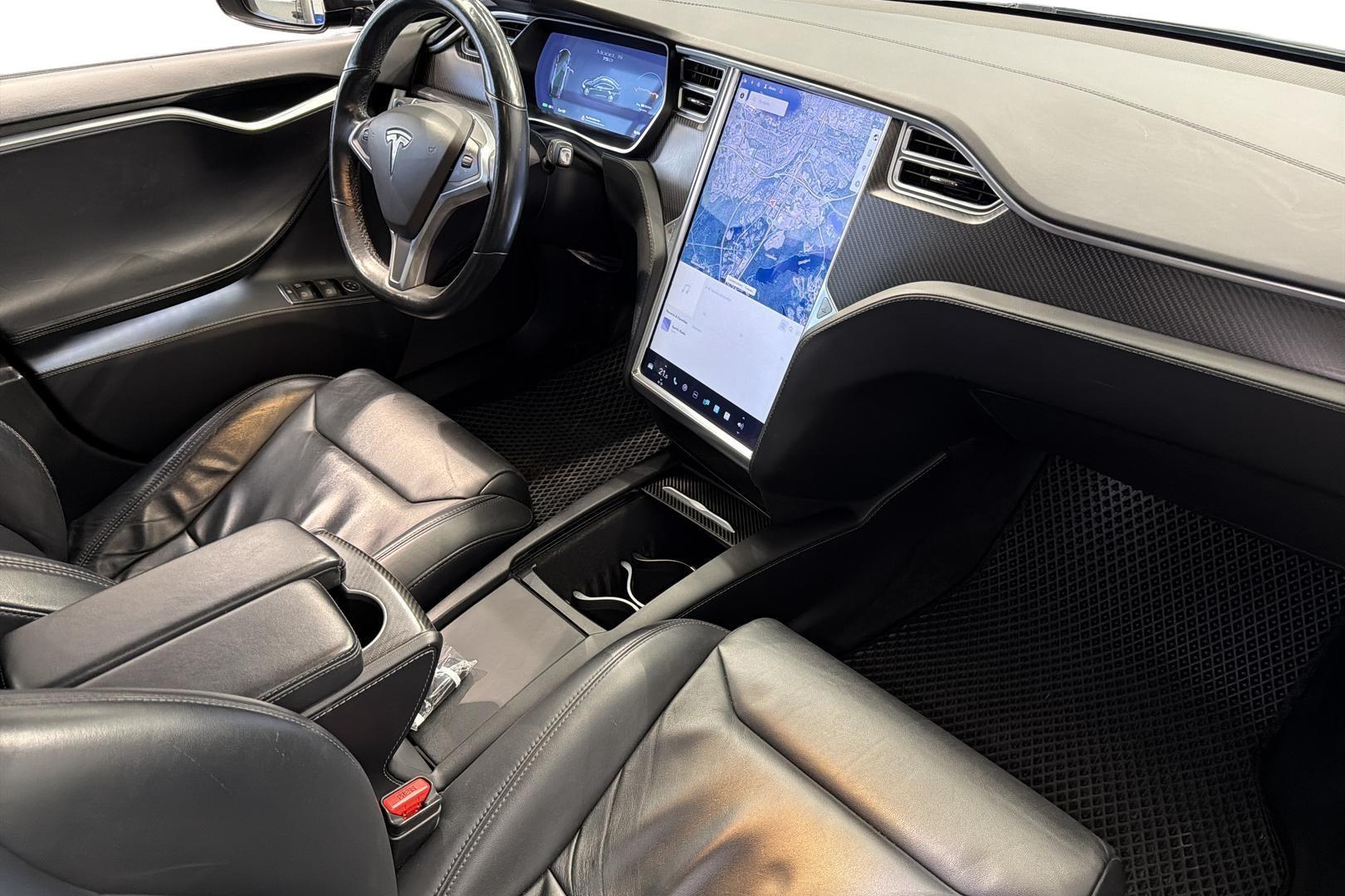 Tesla Model S 2017
