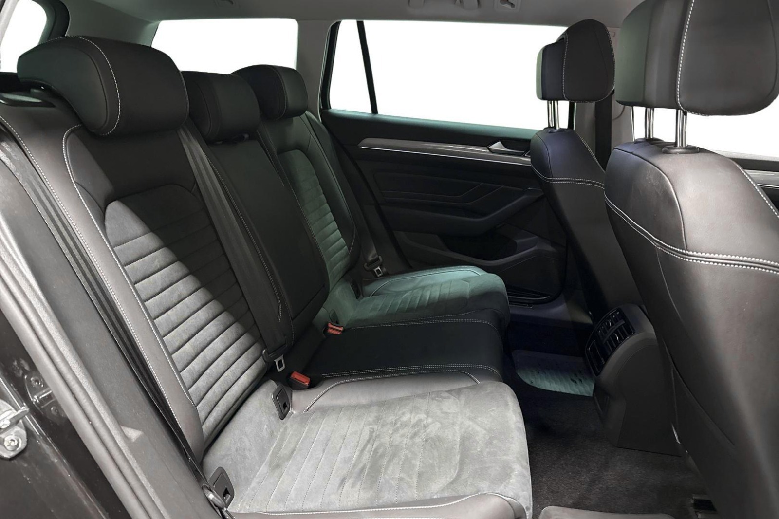 Volkswagen Passat 2022