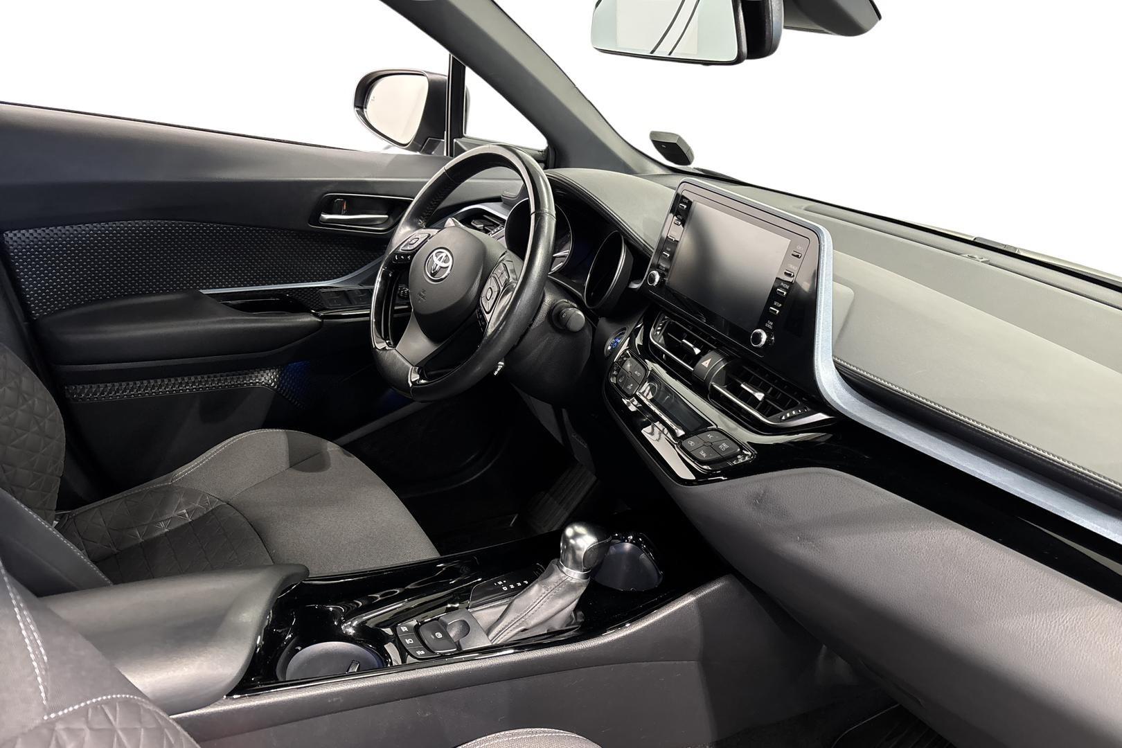 Toyota C-HR 2021