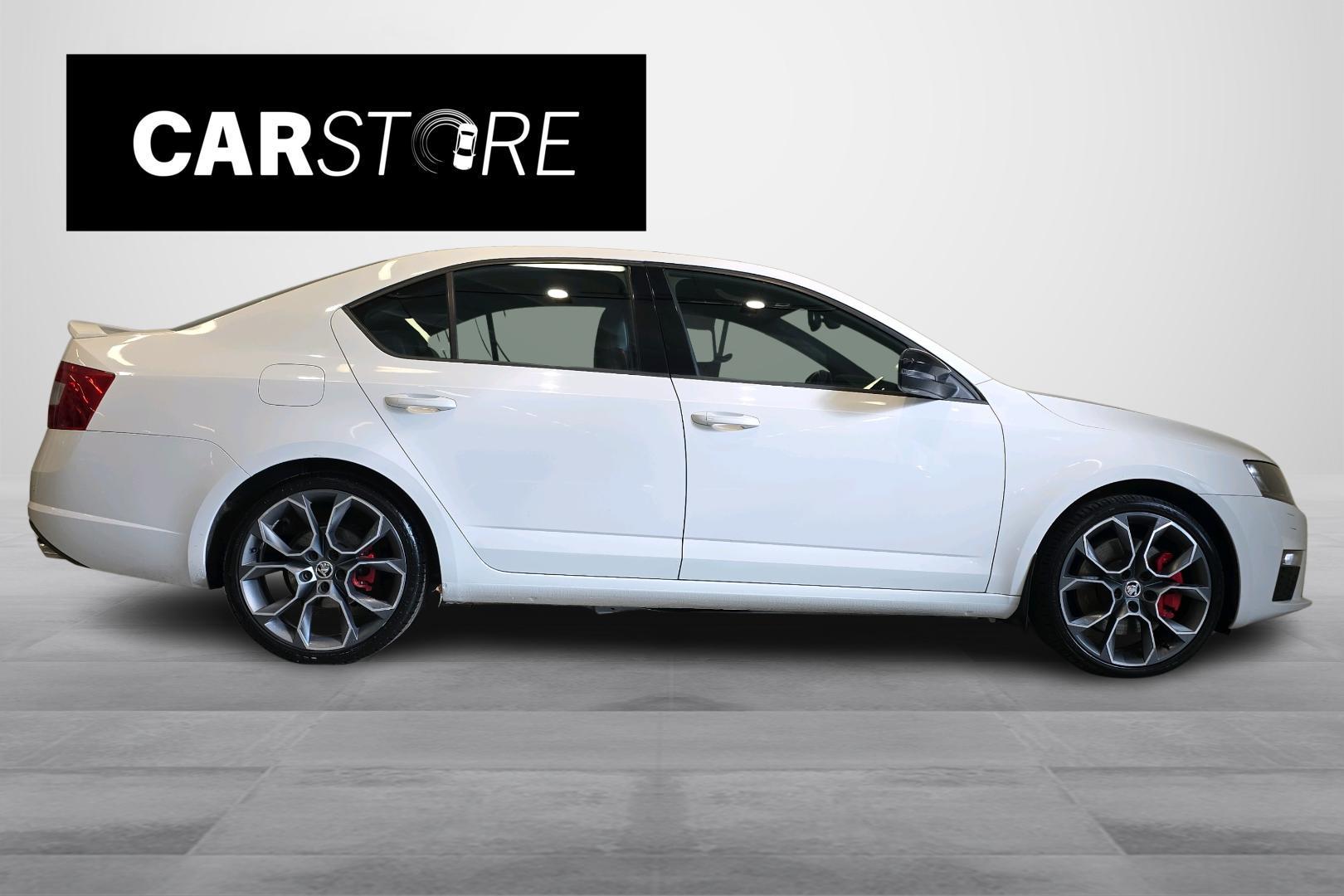 SKODA OCTAVIA 2014