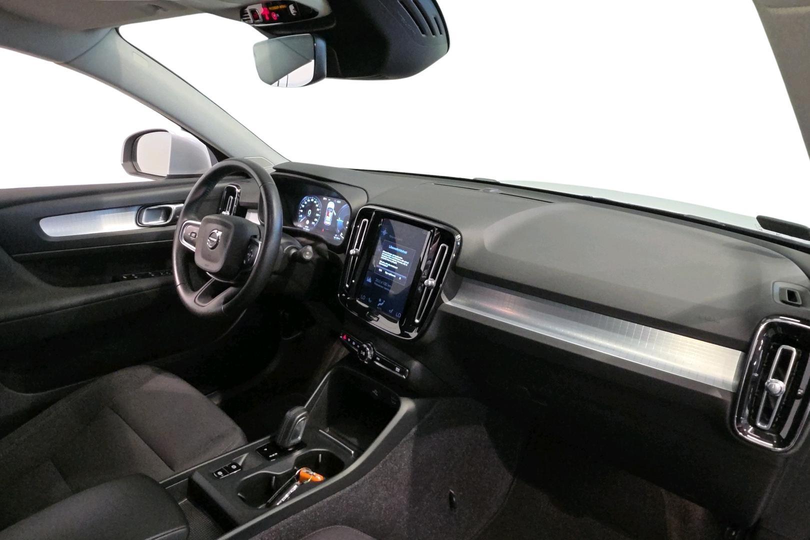 Volvo XC40 2021