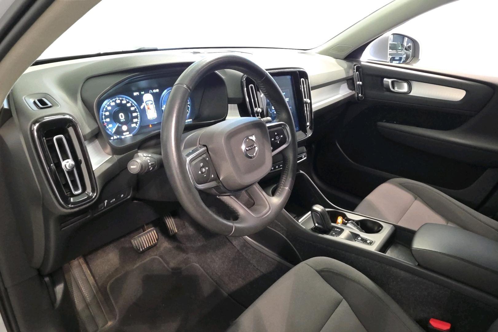 Volvo XC40 2021