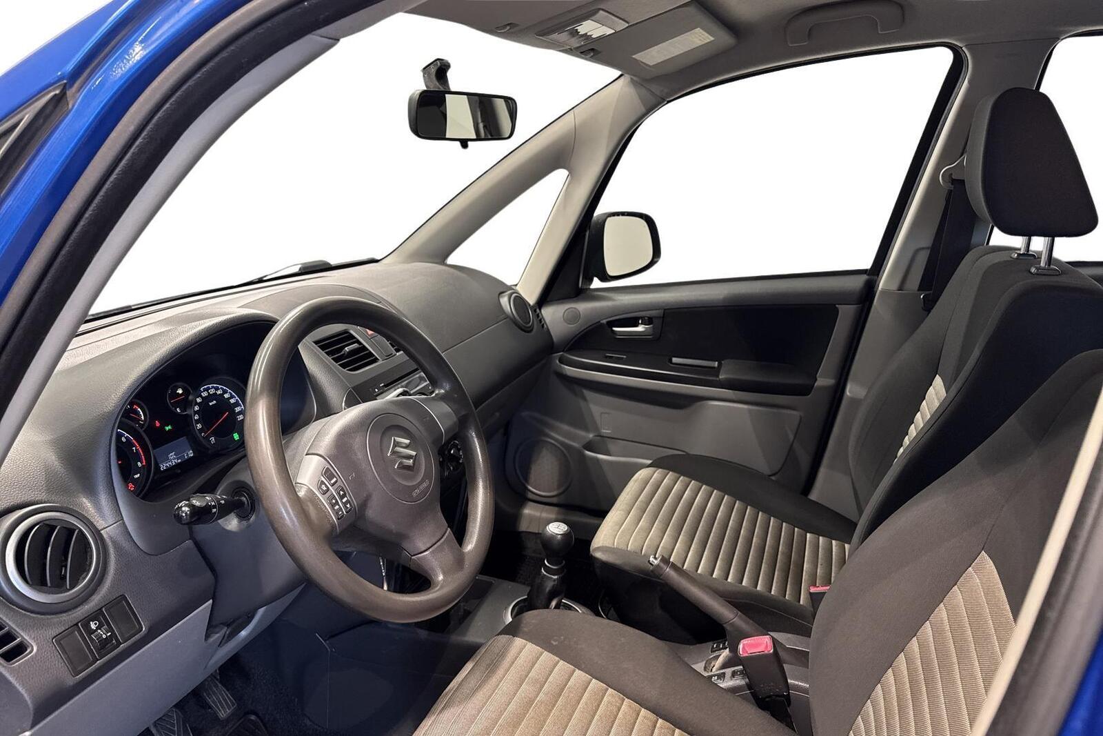 Suzuki SX4 2012
