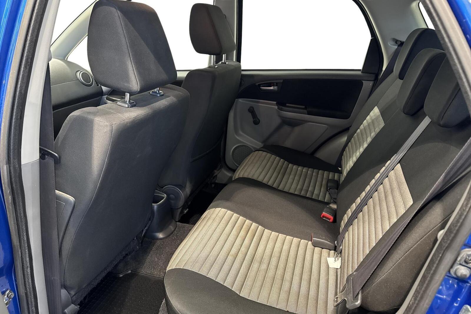Suzuki SX4 2012