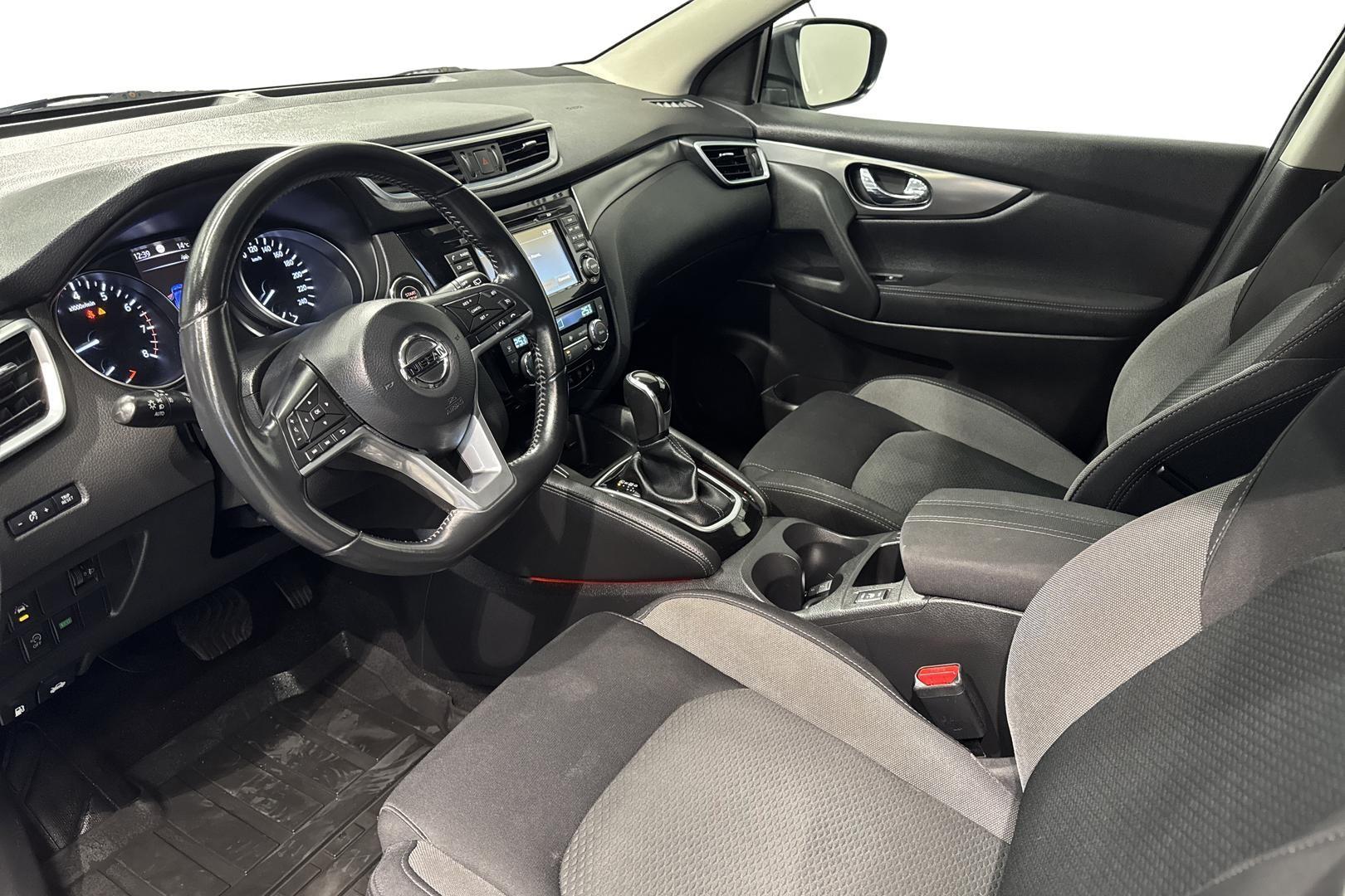 NISSAN Qashqai 2018
