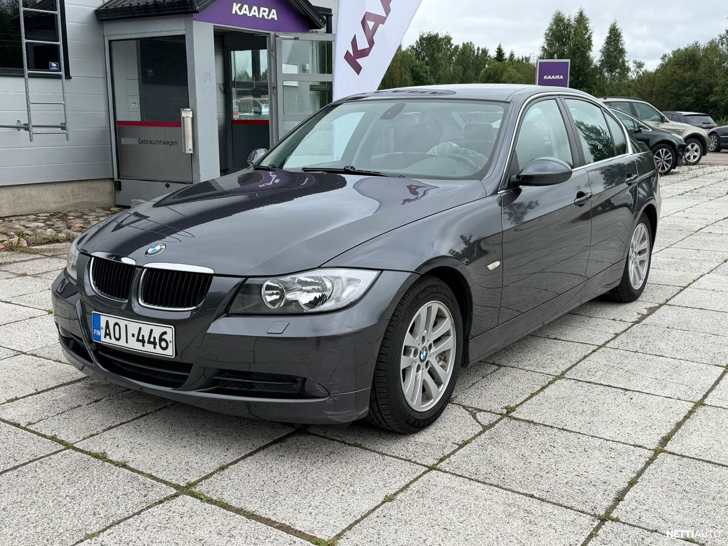 BMW 320 2008