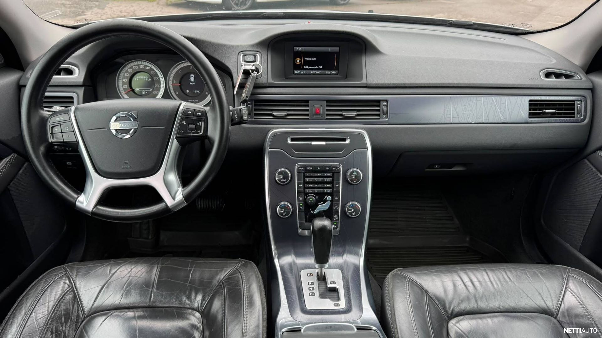 Volvo XC70 2012