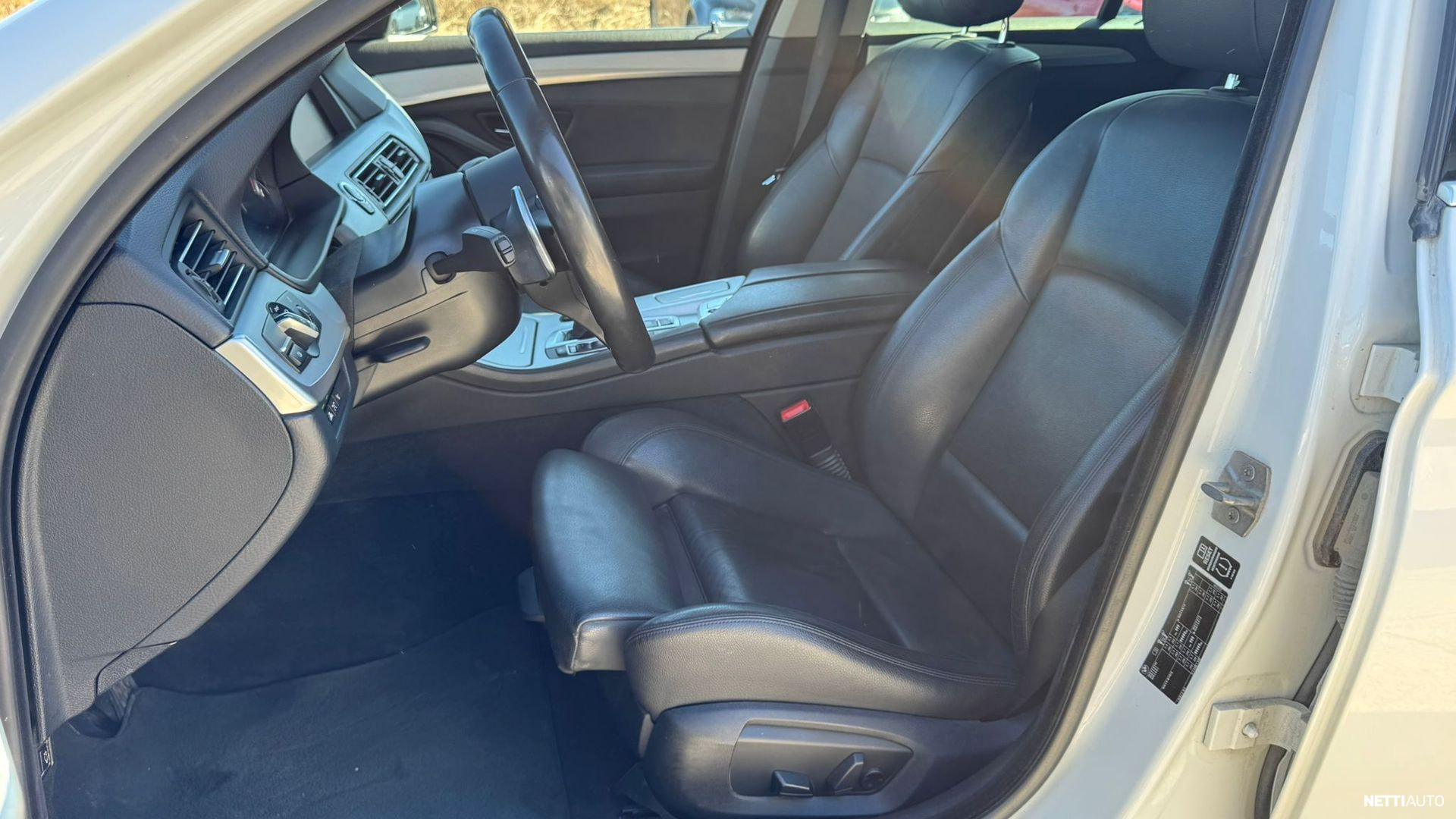 BMW 530 2015