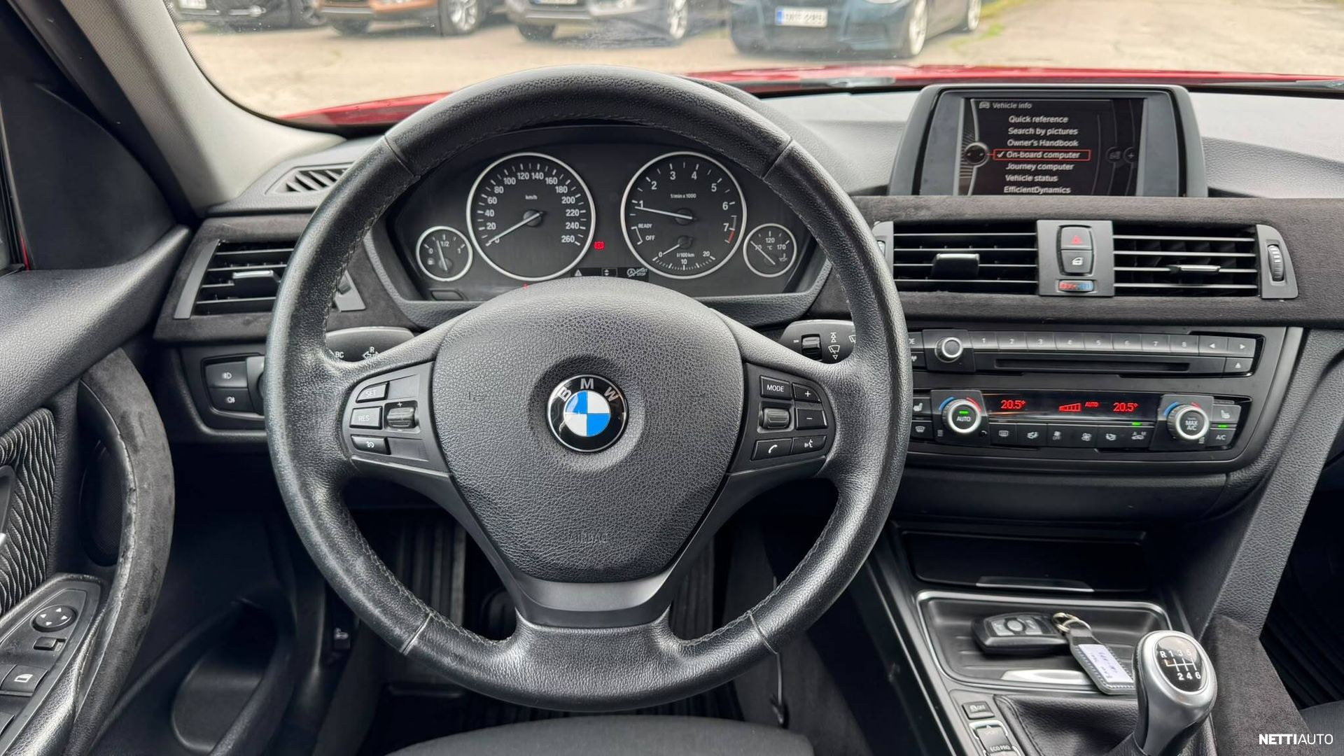 BMW 320 2013