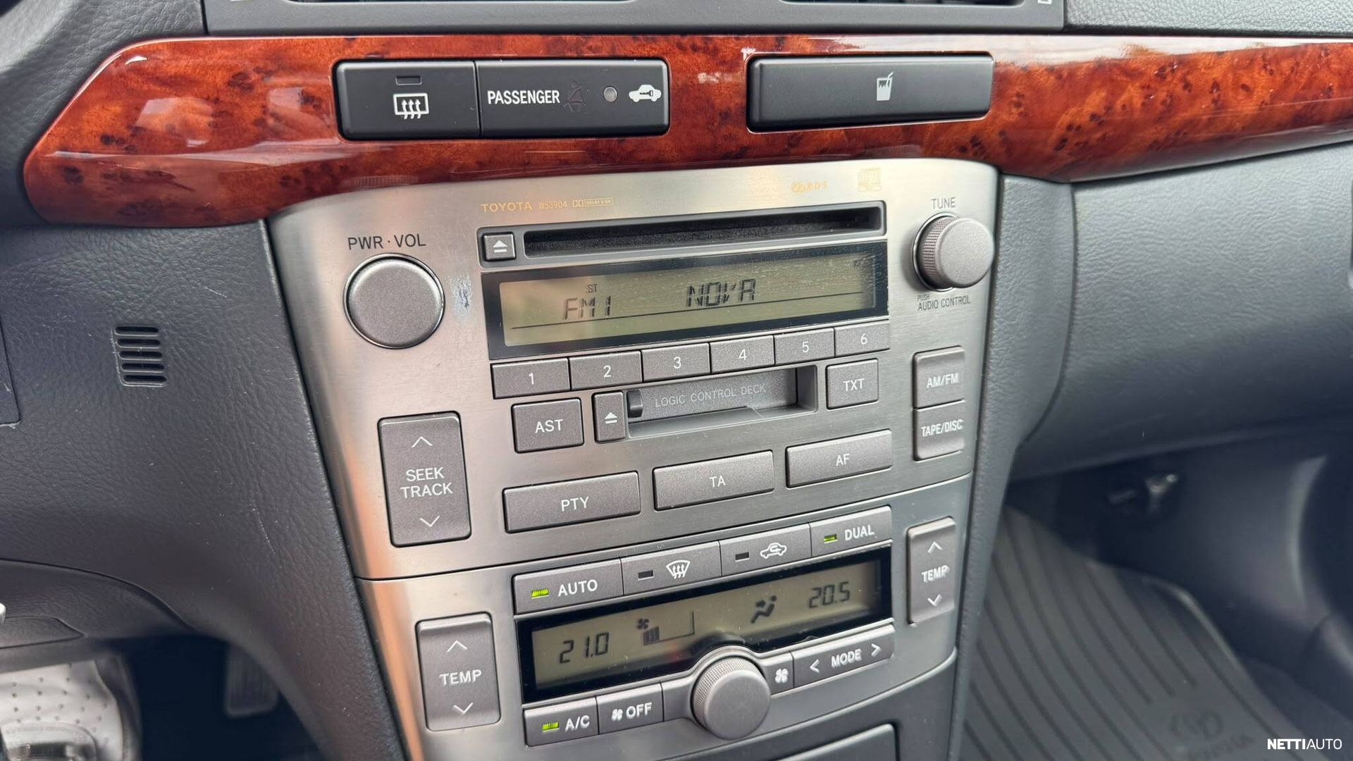 Toyota Avensis 2006