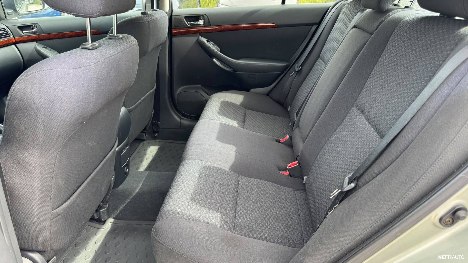 Toyota Avensis 2006