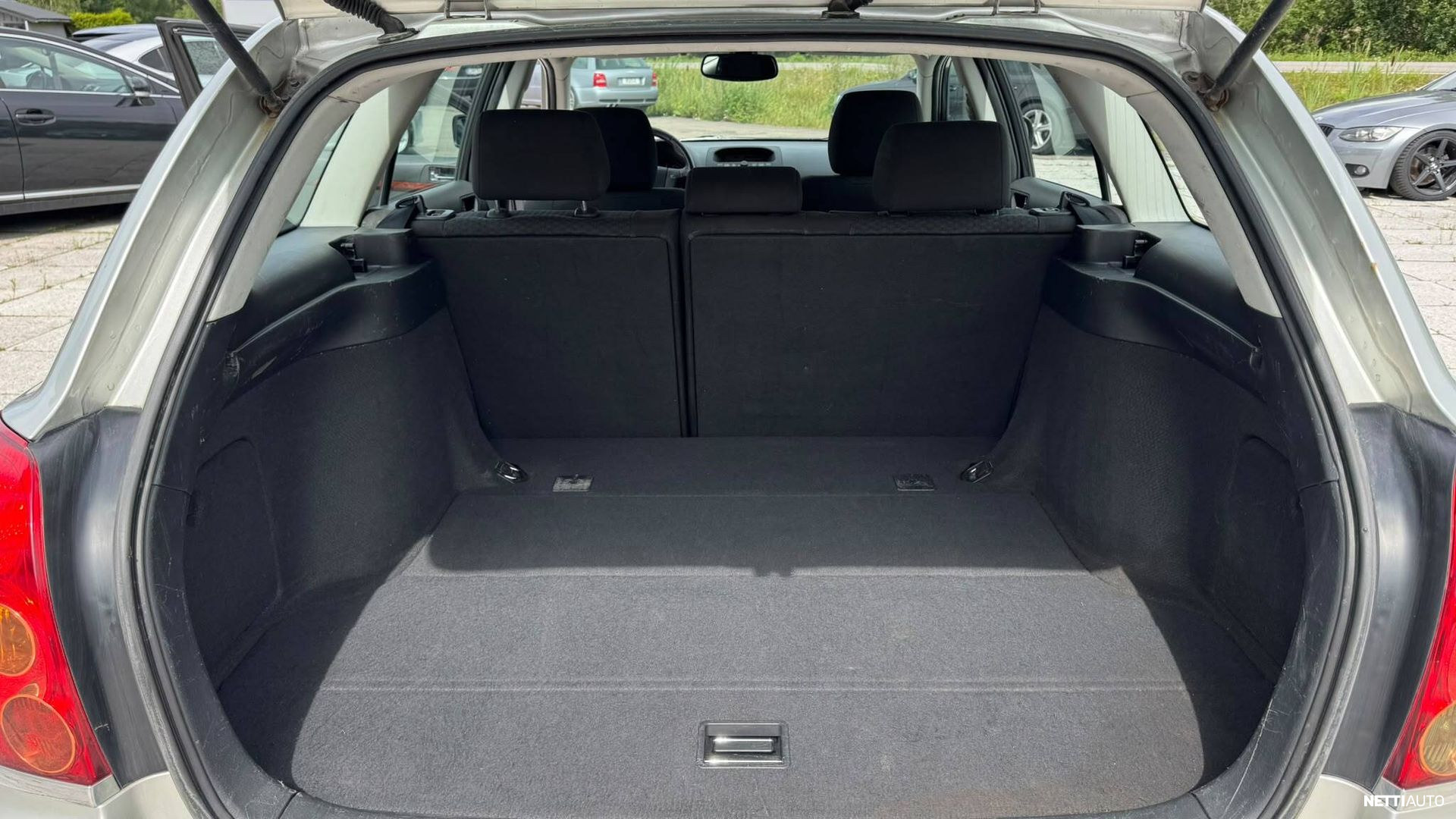 Toyota Avensis 2005