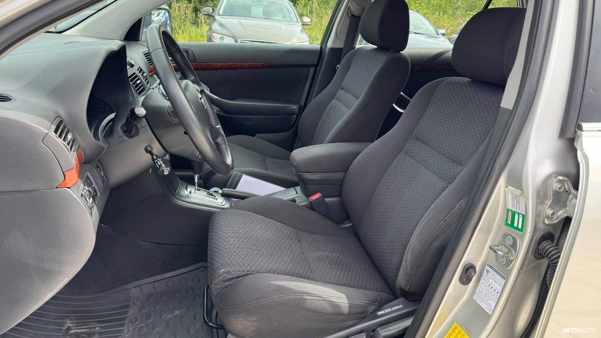 Toyota Avensis 2005