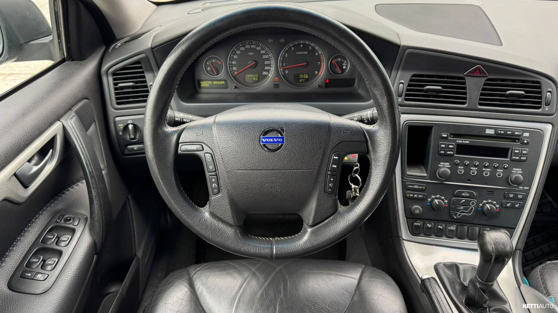 Volvo XC70 2006