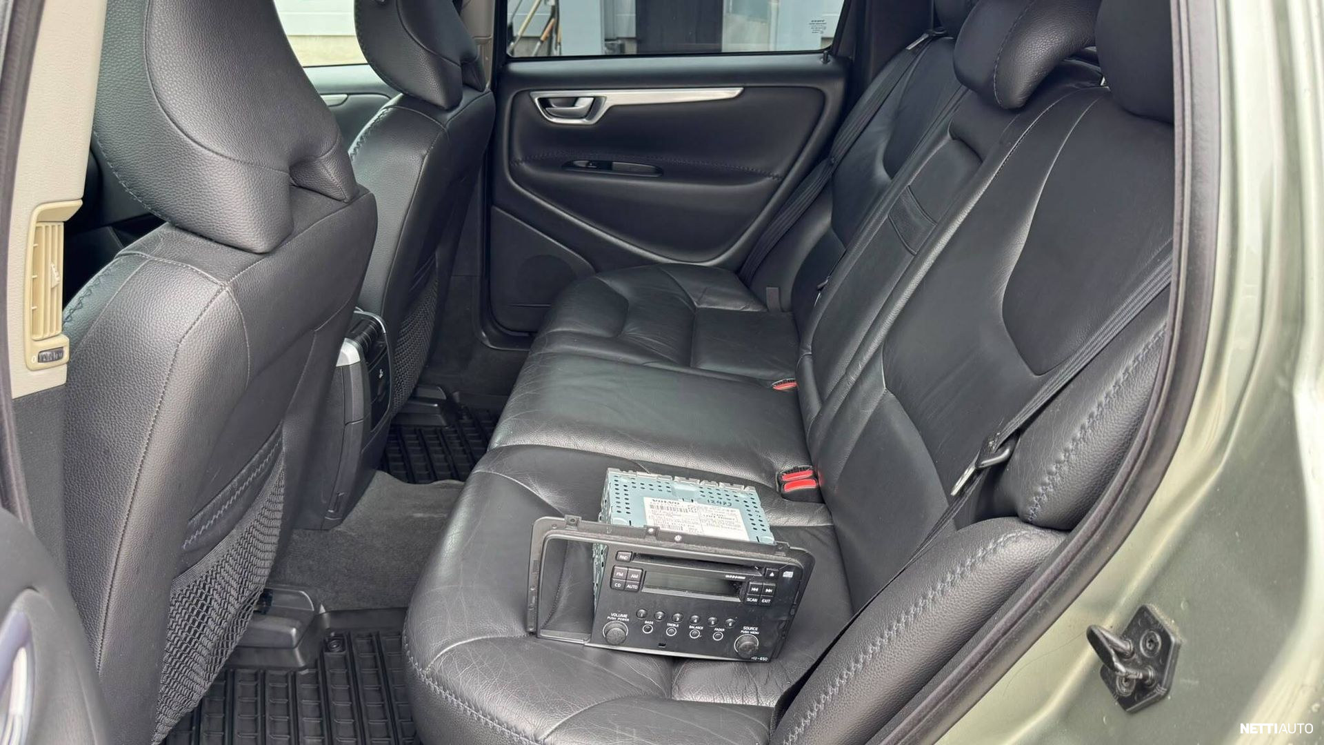 Volvo XC70 2006