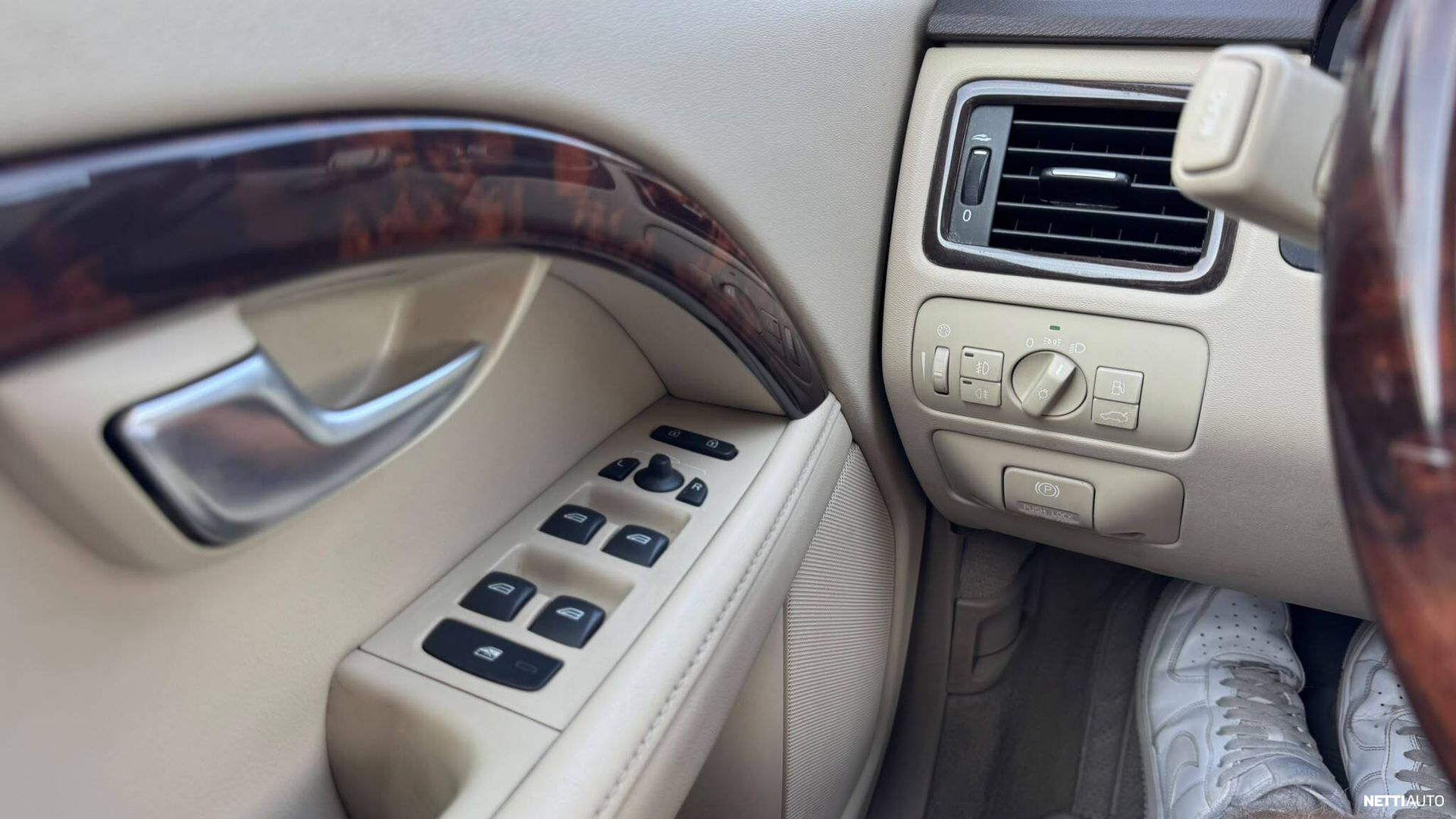 Volvo S80 2012