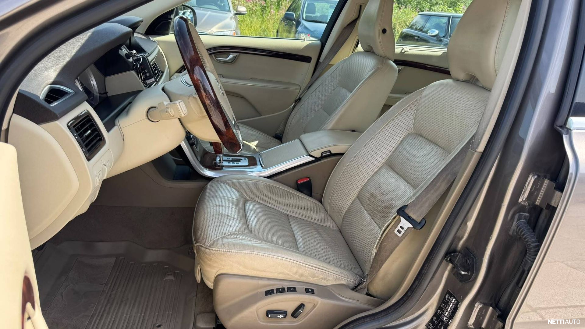 Volvo S80 2012