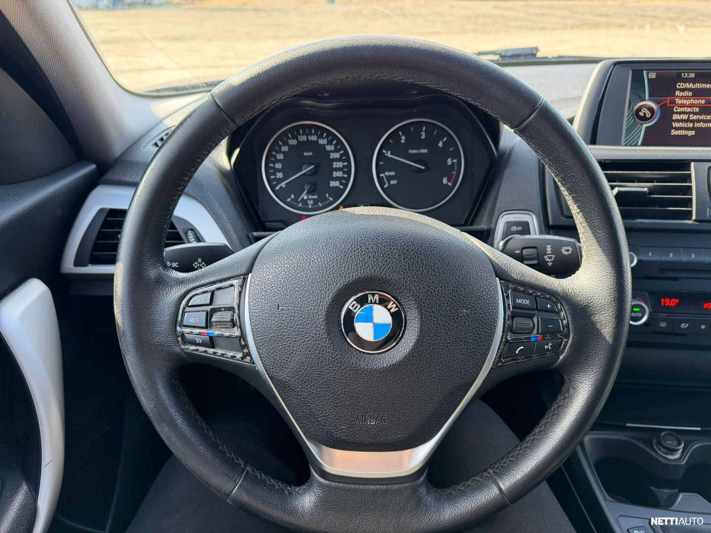 BMW 118 2012