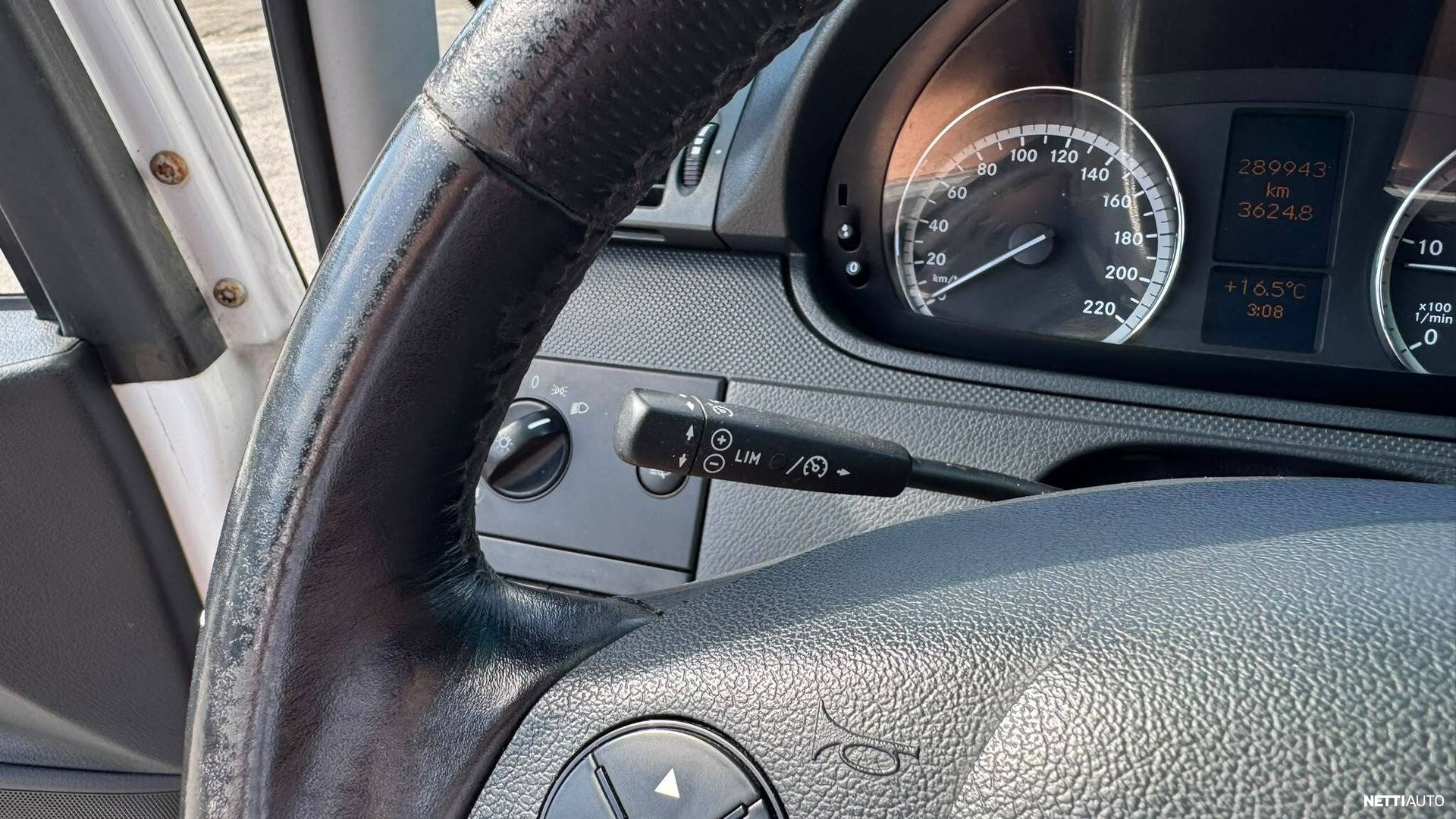 Mercedes-Benz Vito 2011