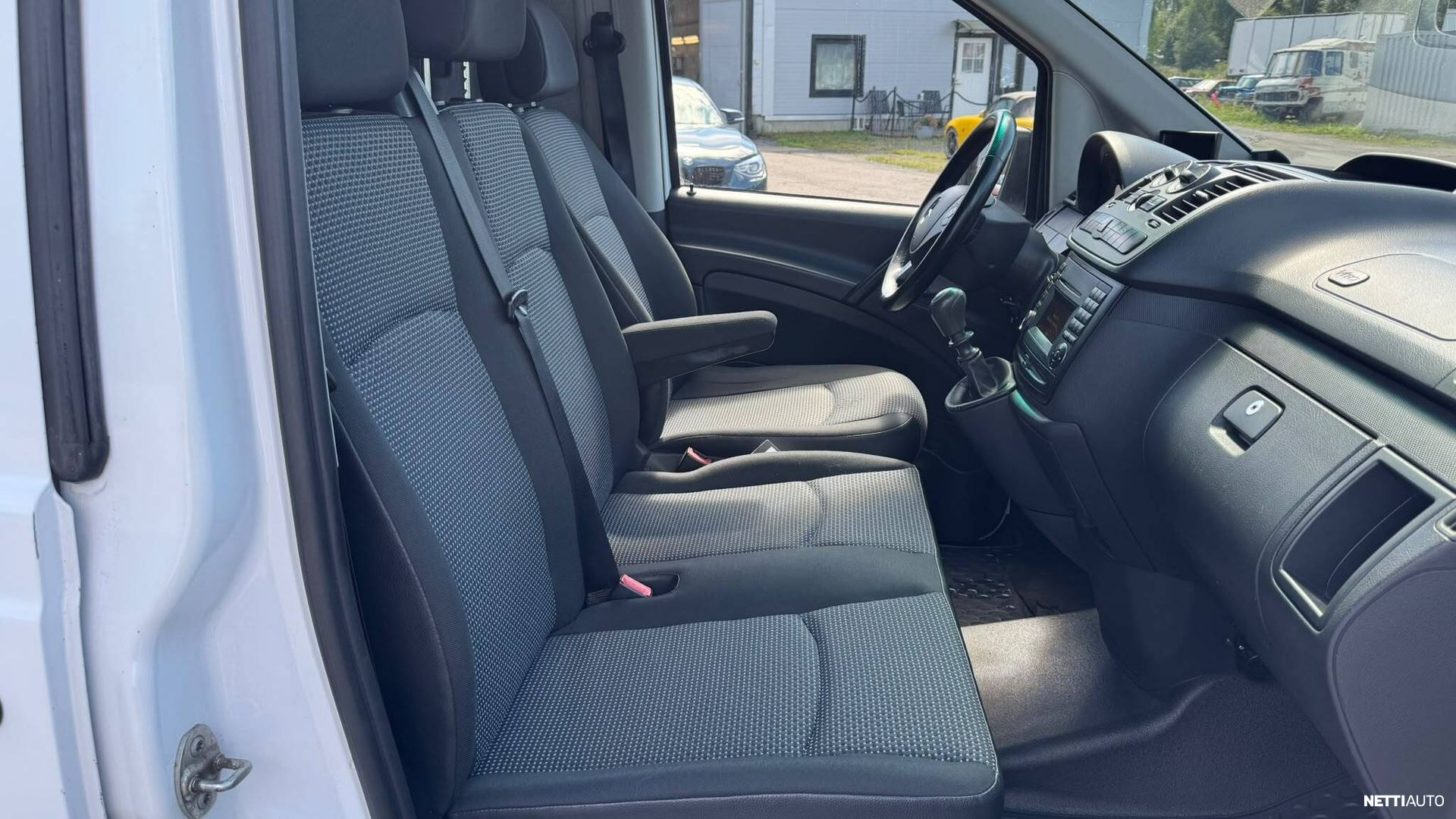Mercedes-Benz Vito 2011