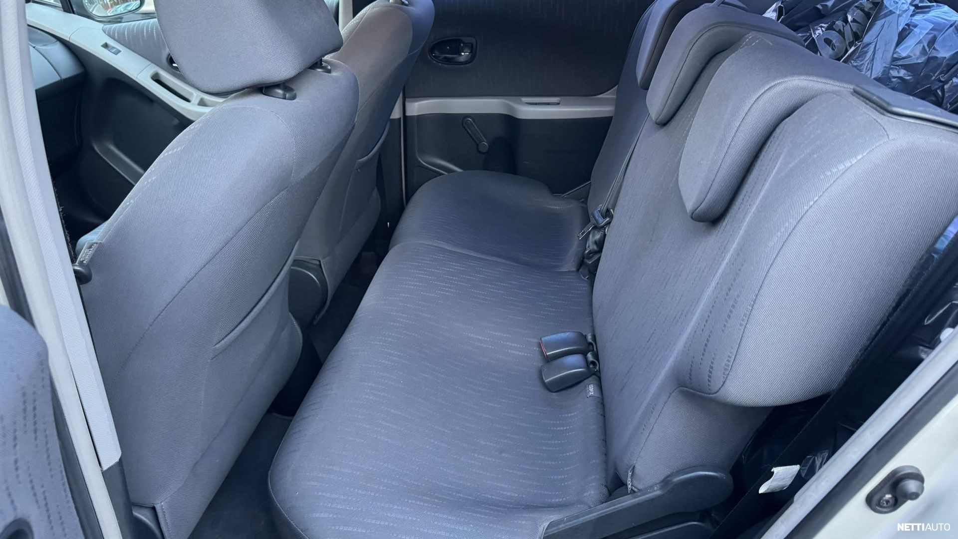 Toyota Yaris 2009