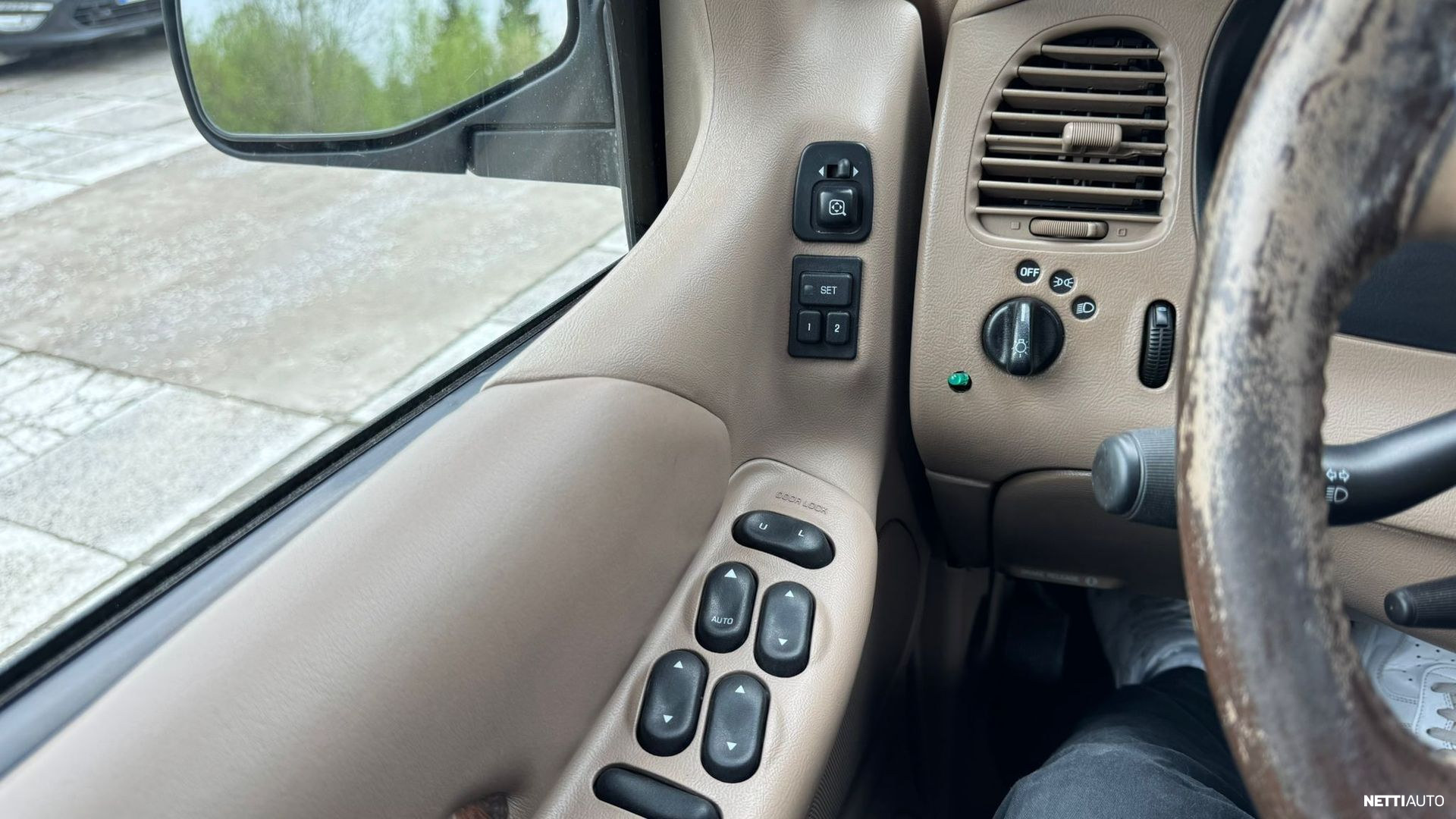 Ford Explorer 2000