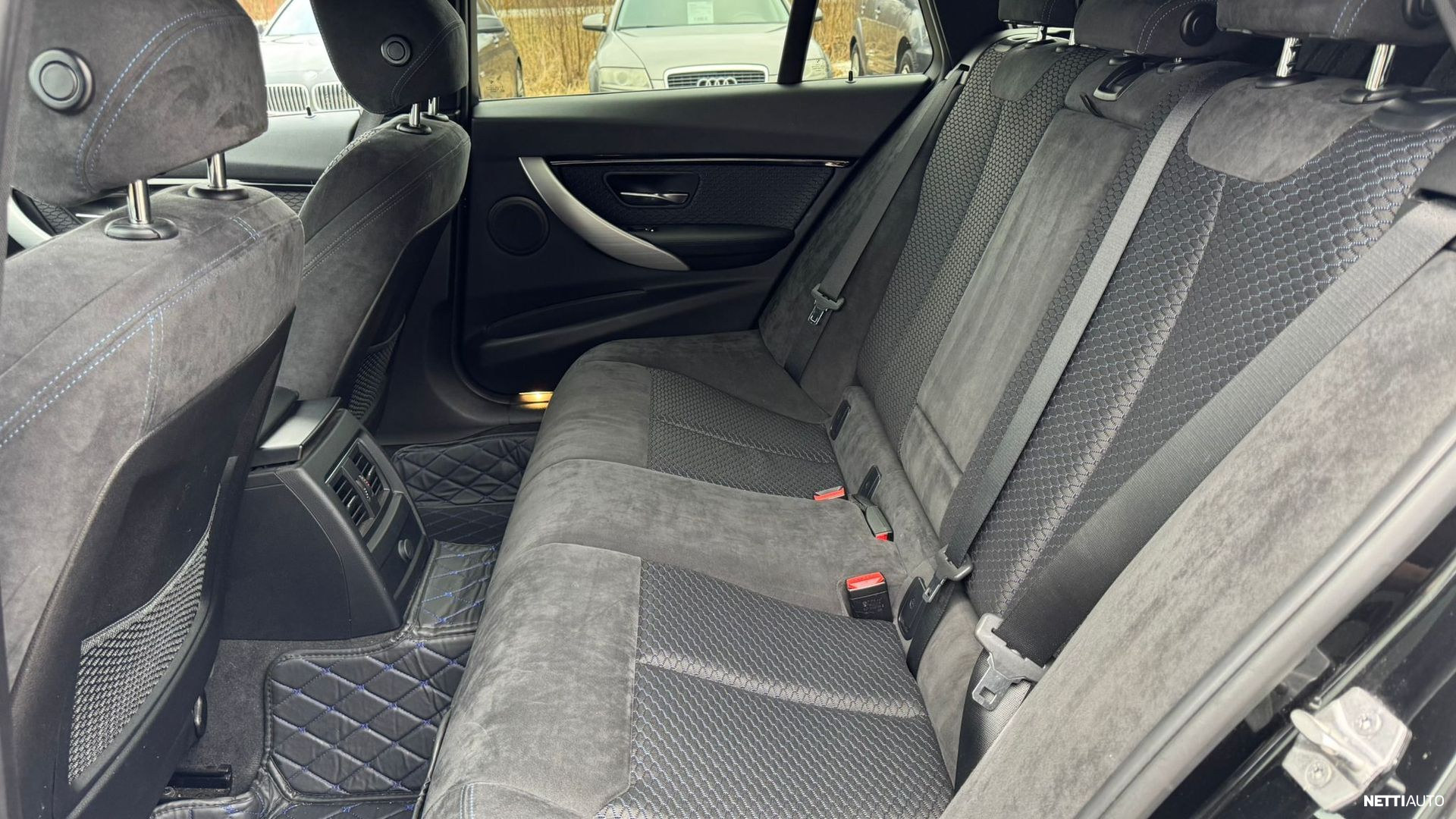 BMW 318 2016