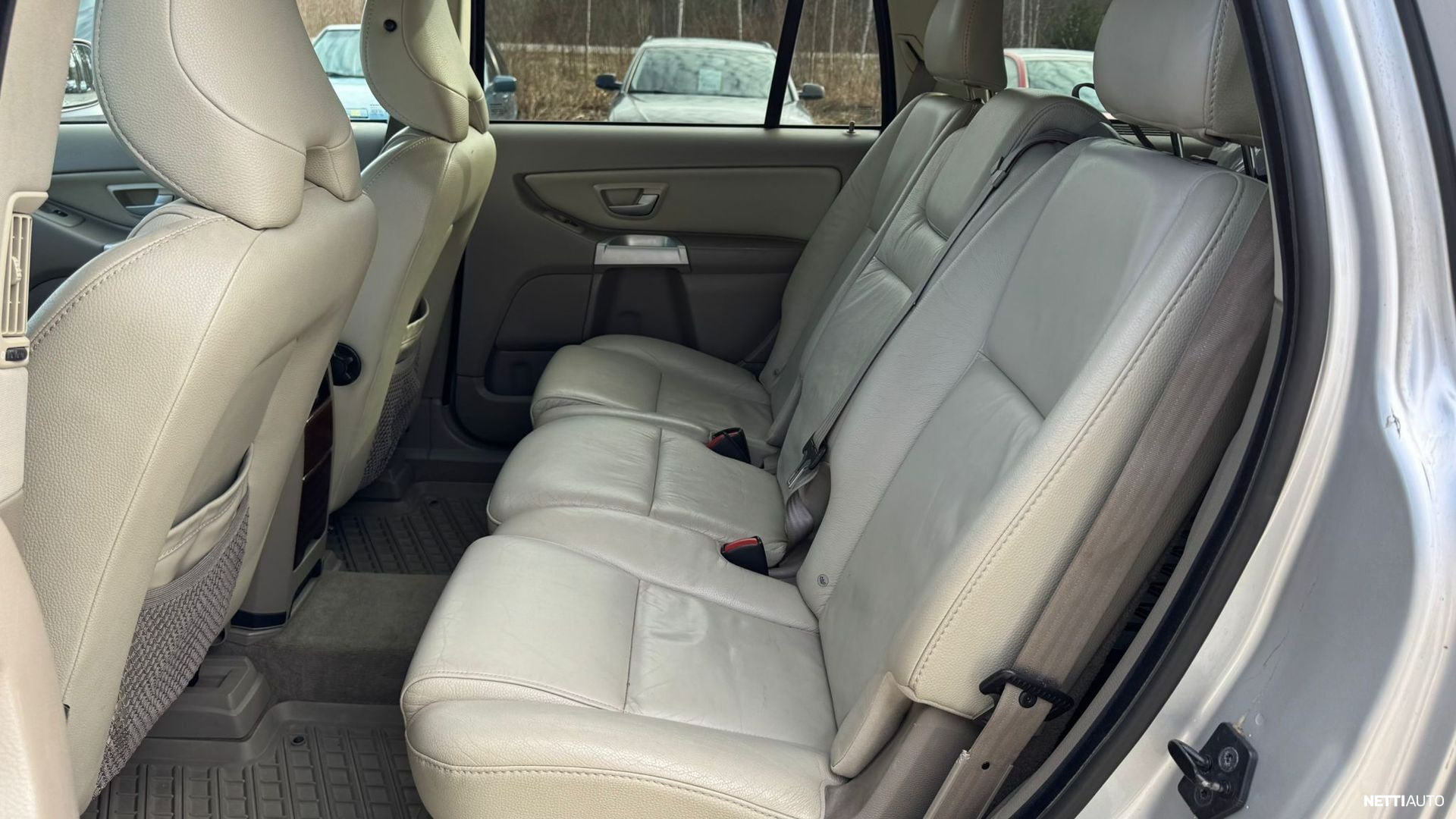 Volvo XC90 2006